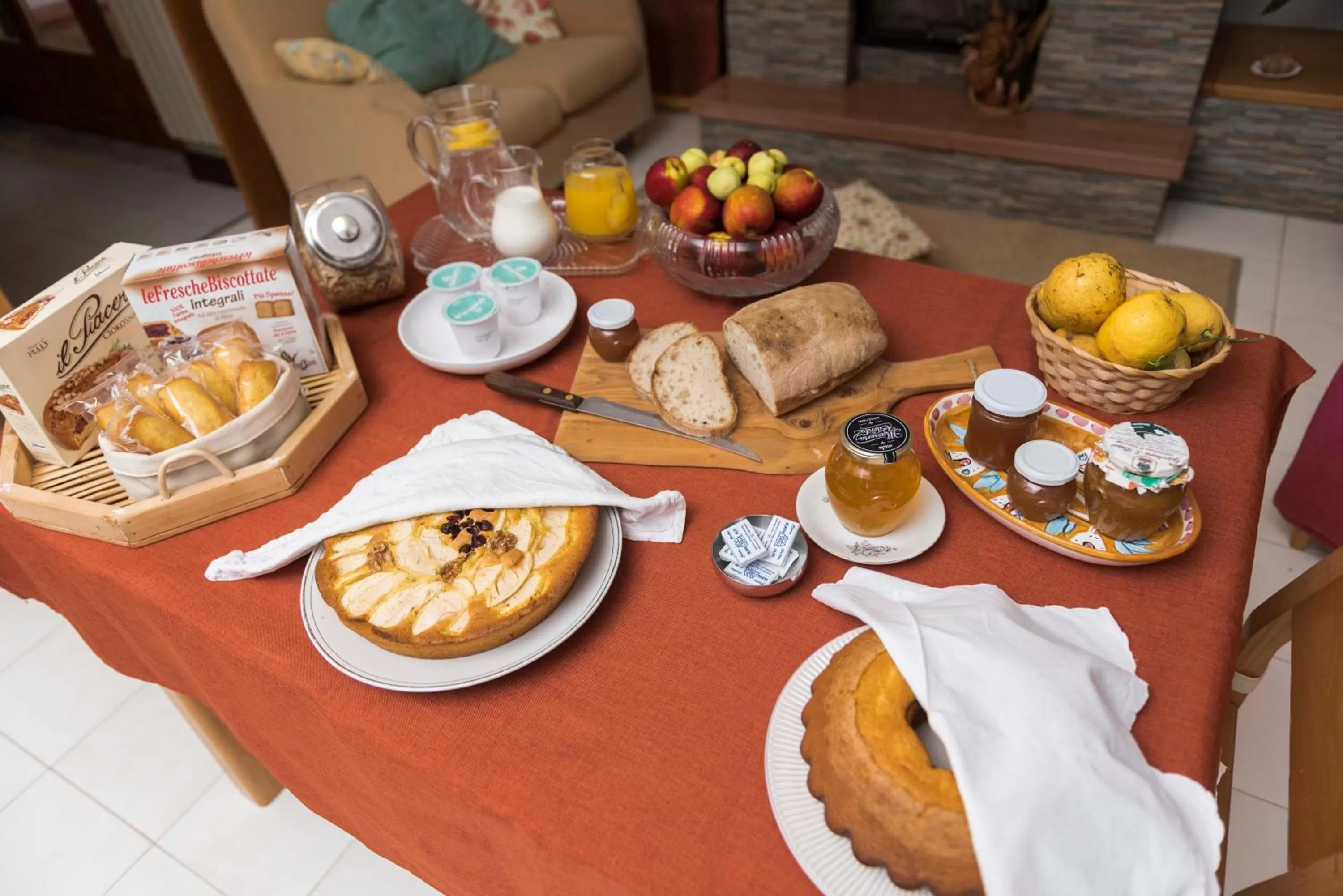 Food and drinks in B&B Albachiara Casa di Campagna