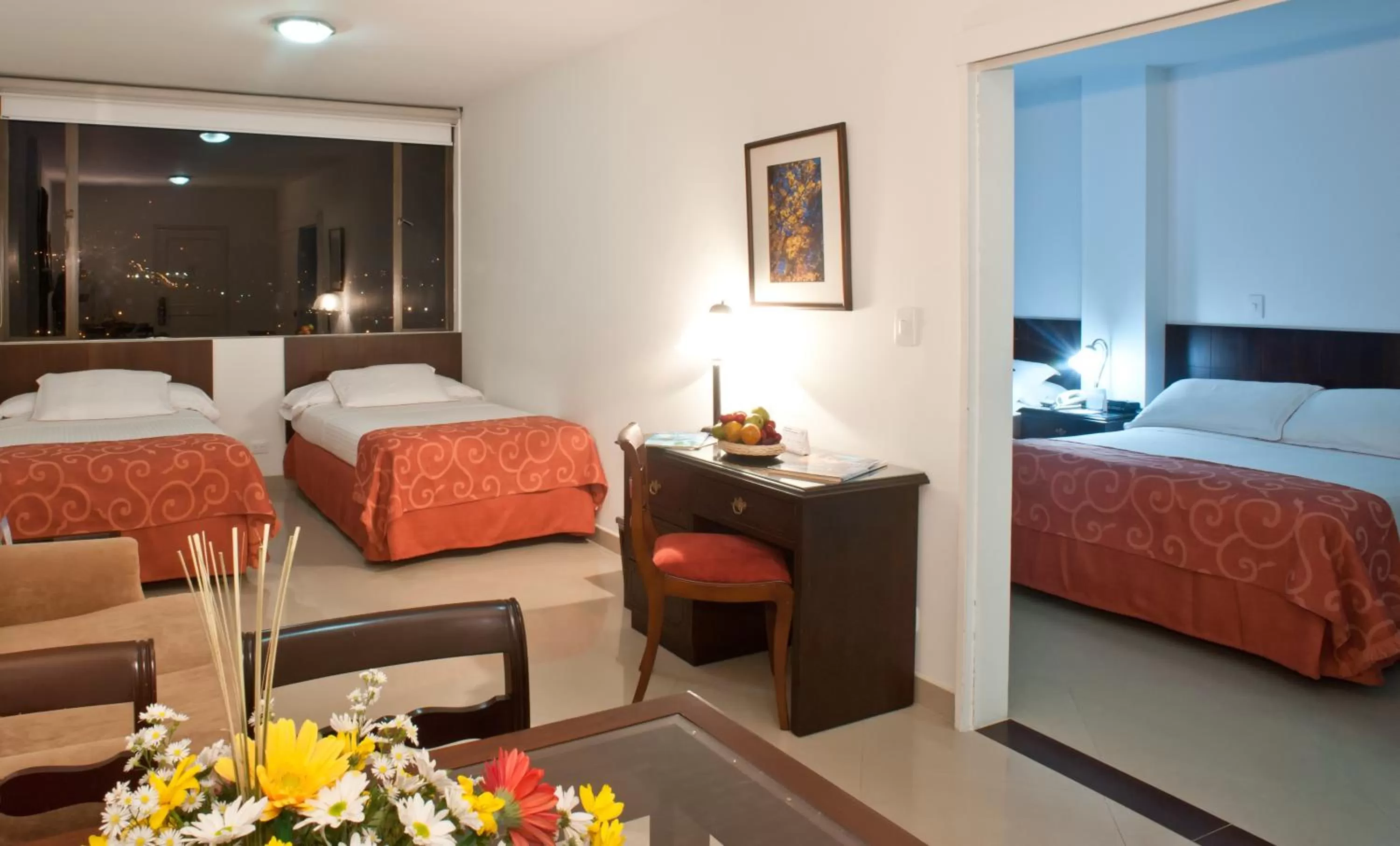 Photo of the whole room, Bed in Hotel Dann Combeima