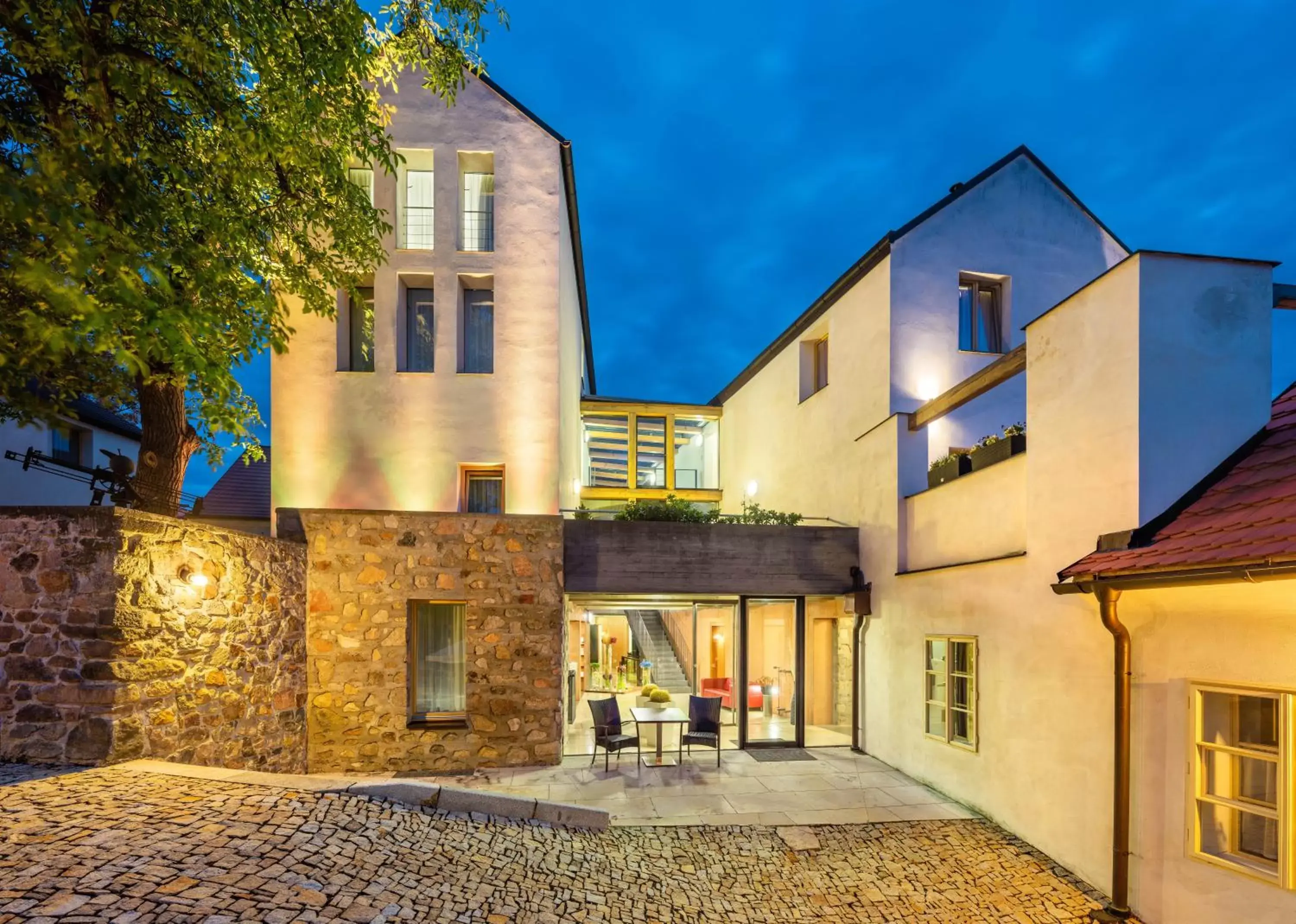 Bellevue Hotel Benešov Bellevue Hotel Benešov