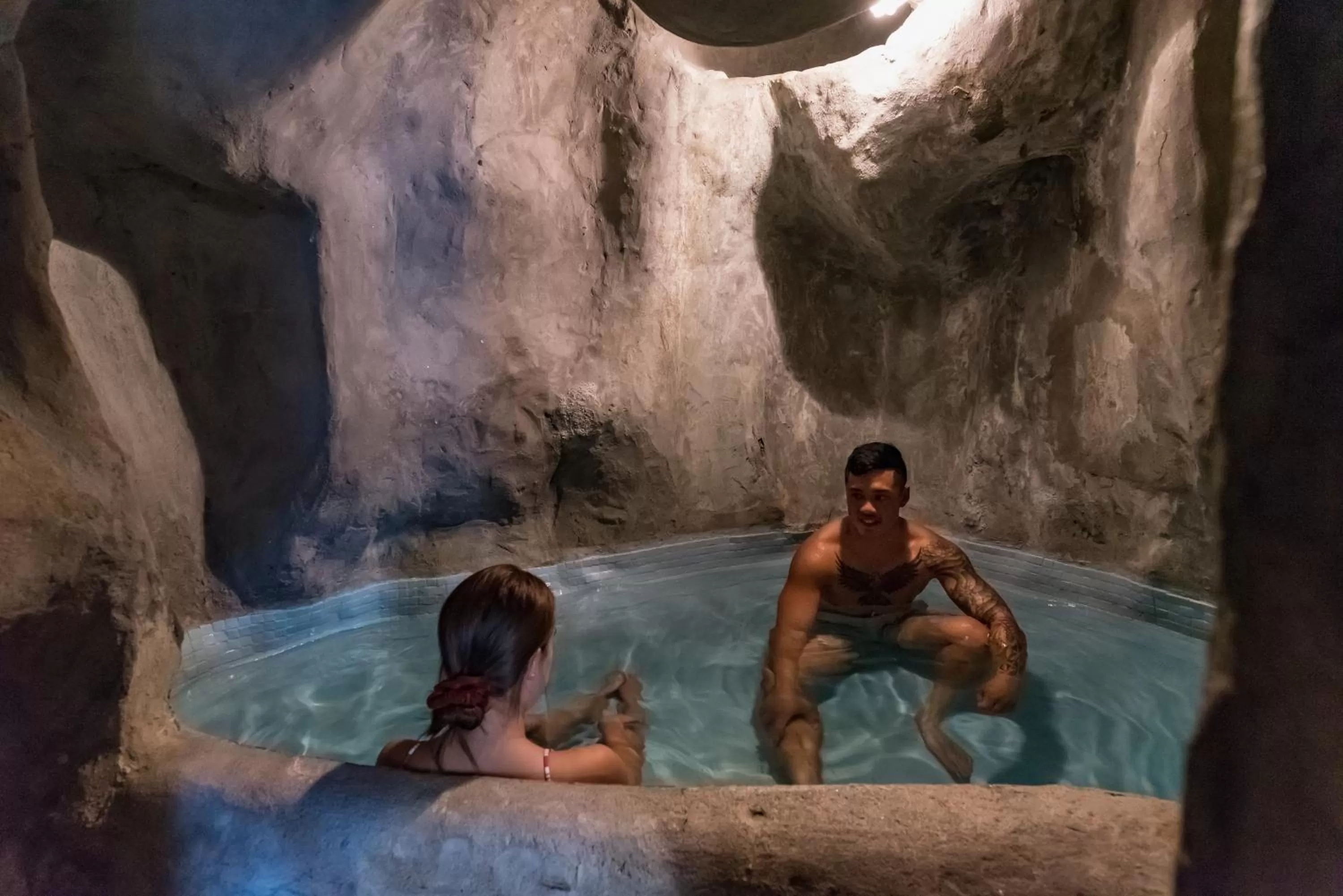 Swimming pool in Distinction Hotel Rotorua