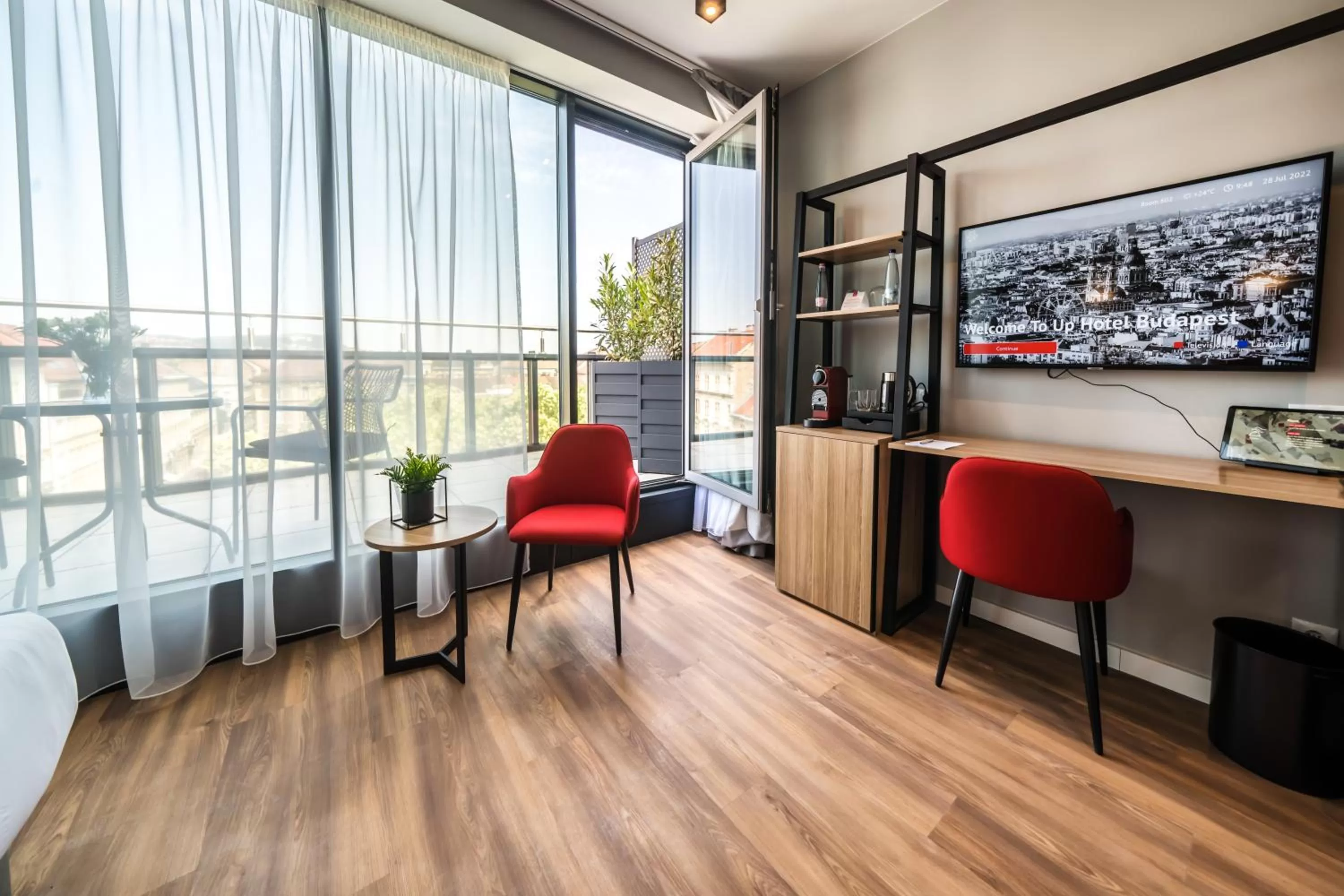 Balcony/Terrace in Up Hotel Budapest