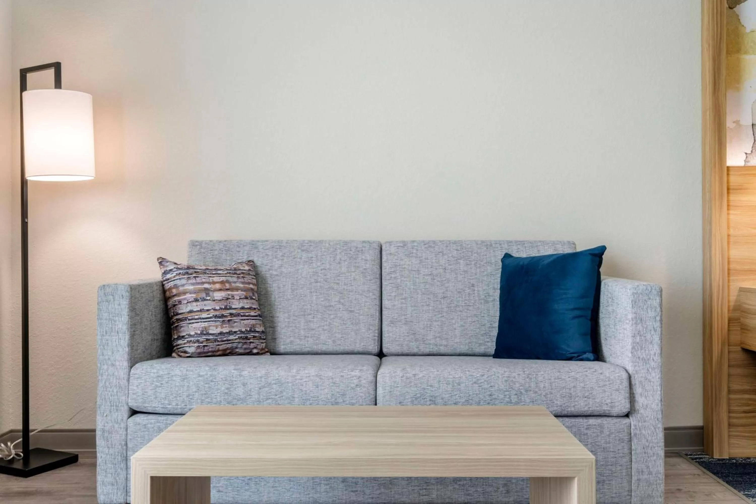 Bedroom in Best Western Plus Winter Haven Inn & Suites