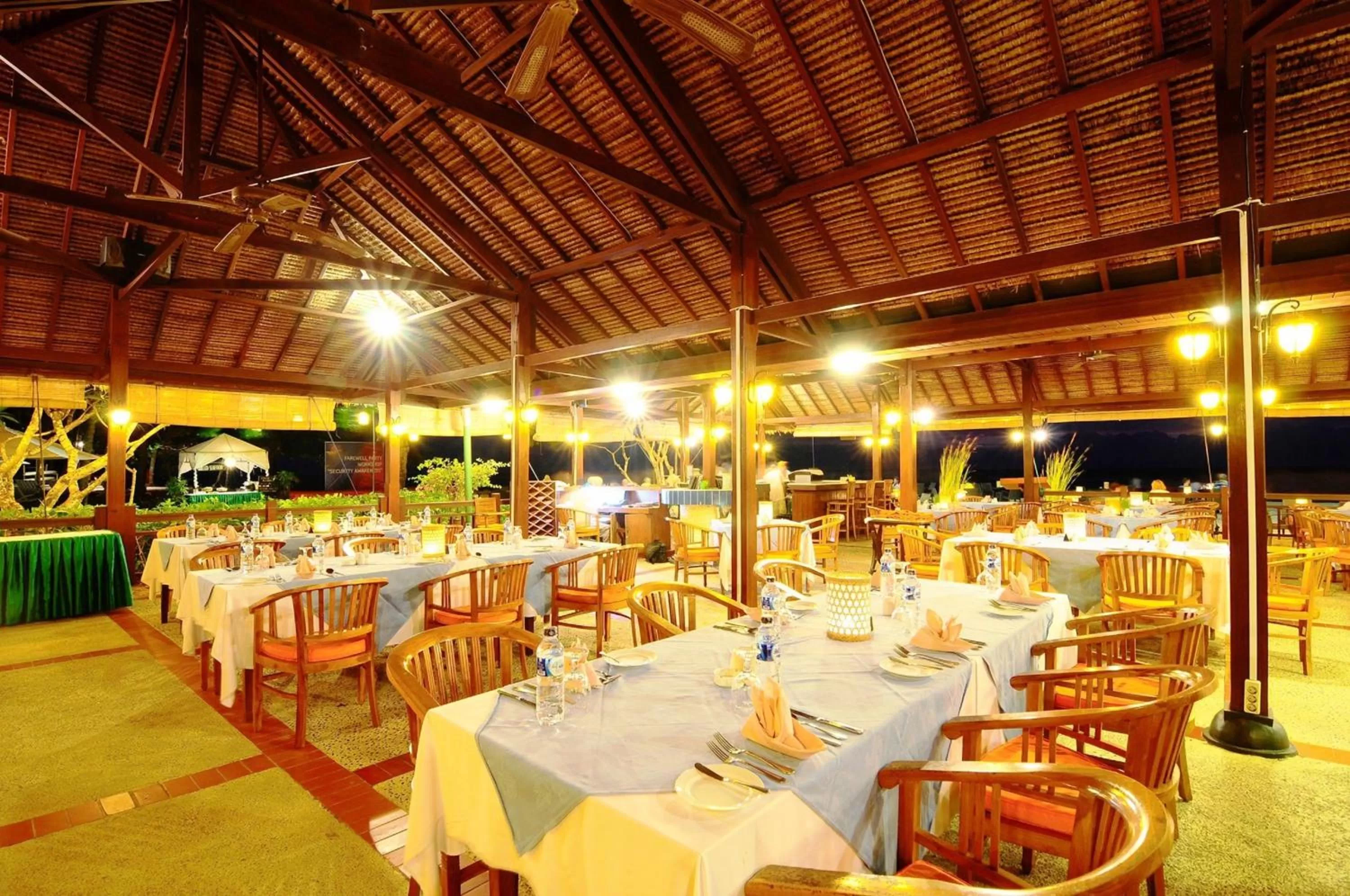 Restaurant/places to eat in Merumatta Senggigi Lombok