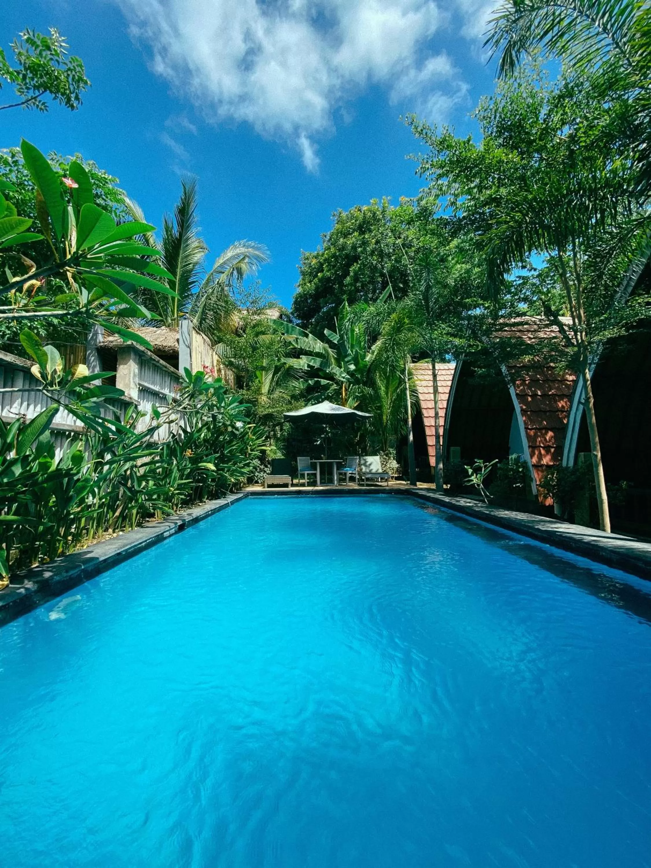 Swimming pool in Uki village bungalows