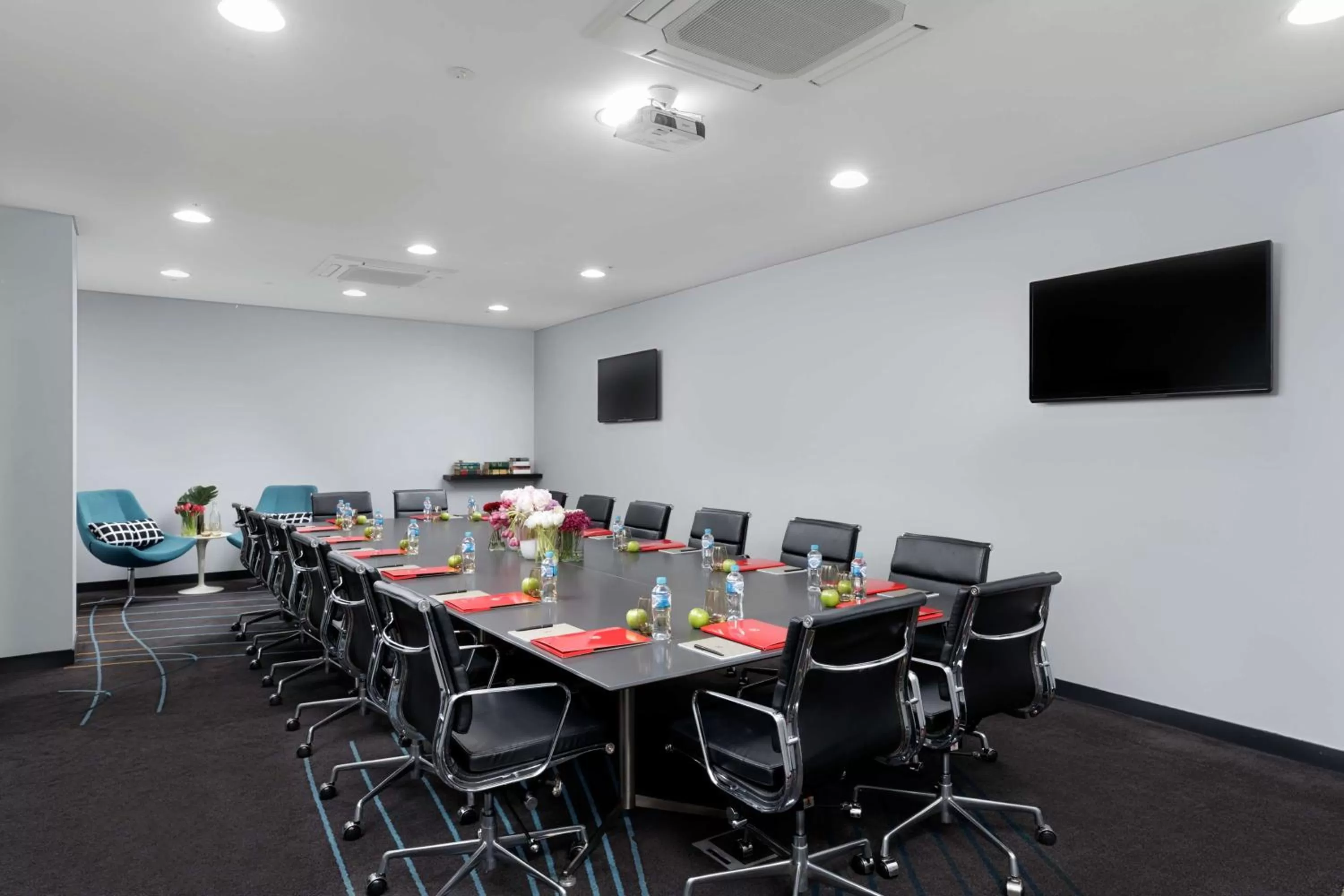 Meeting/conference room in Rydges Sydney Airport Hotel