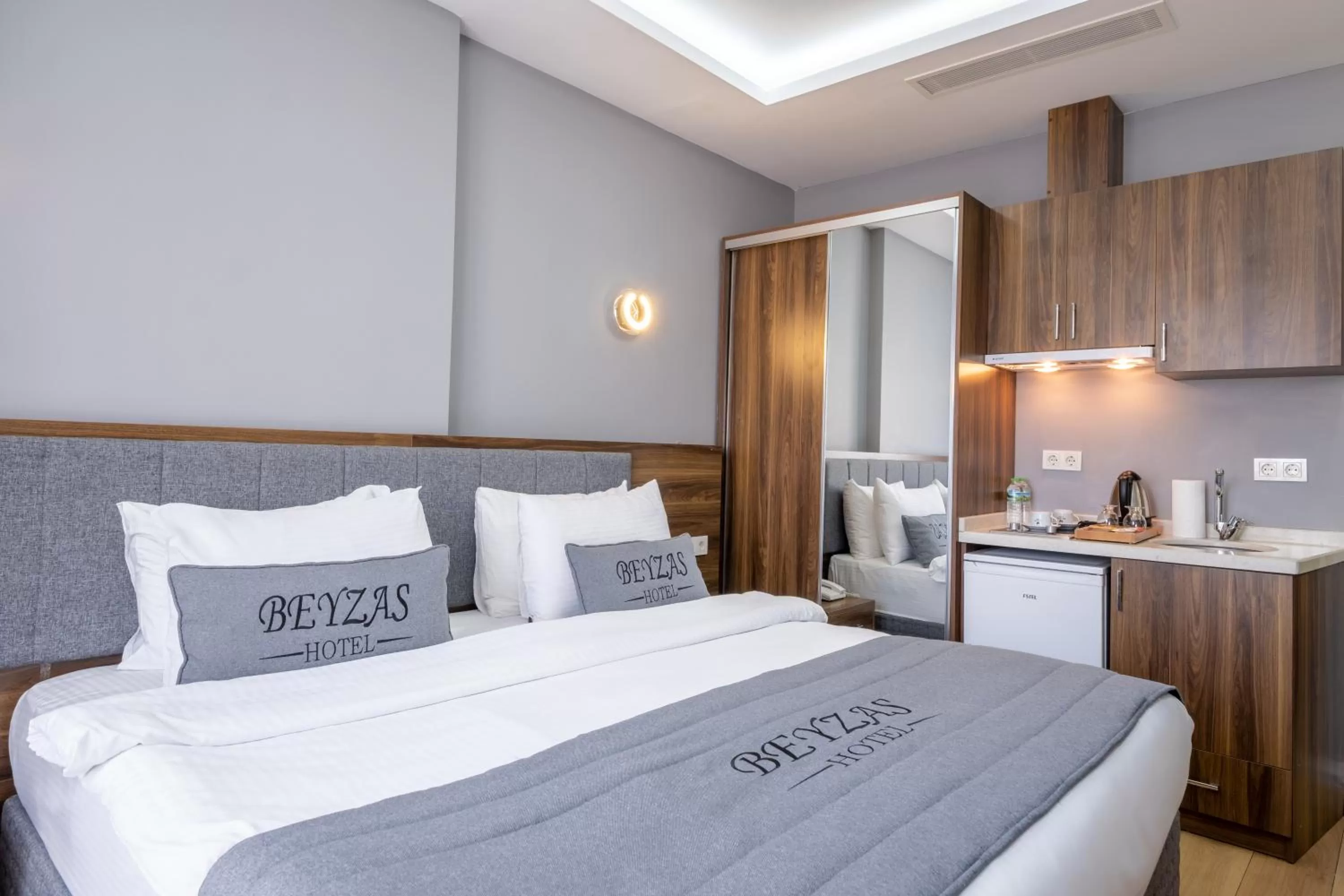 Bed in Beyzas Hotels & Suites