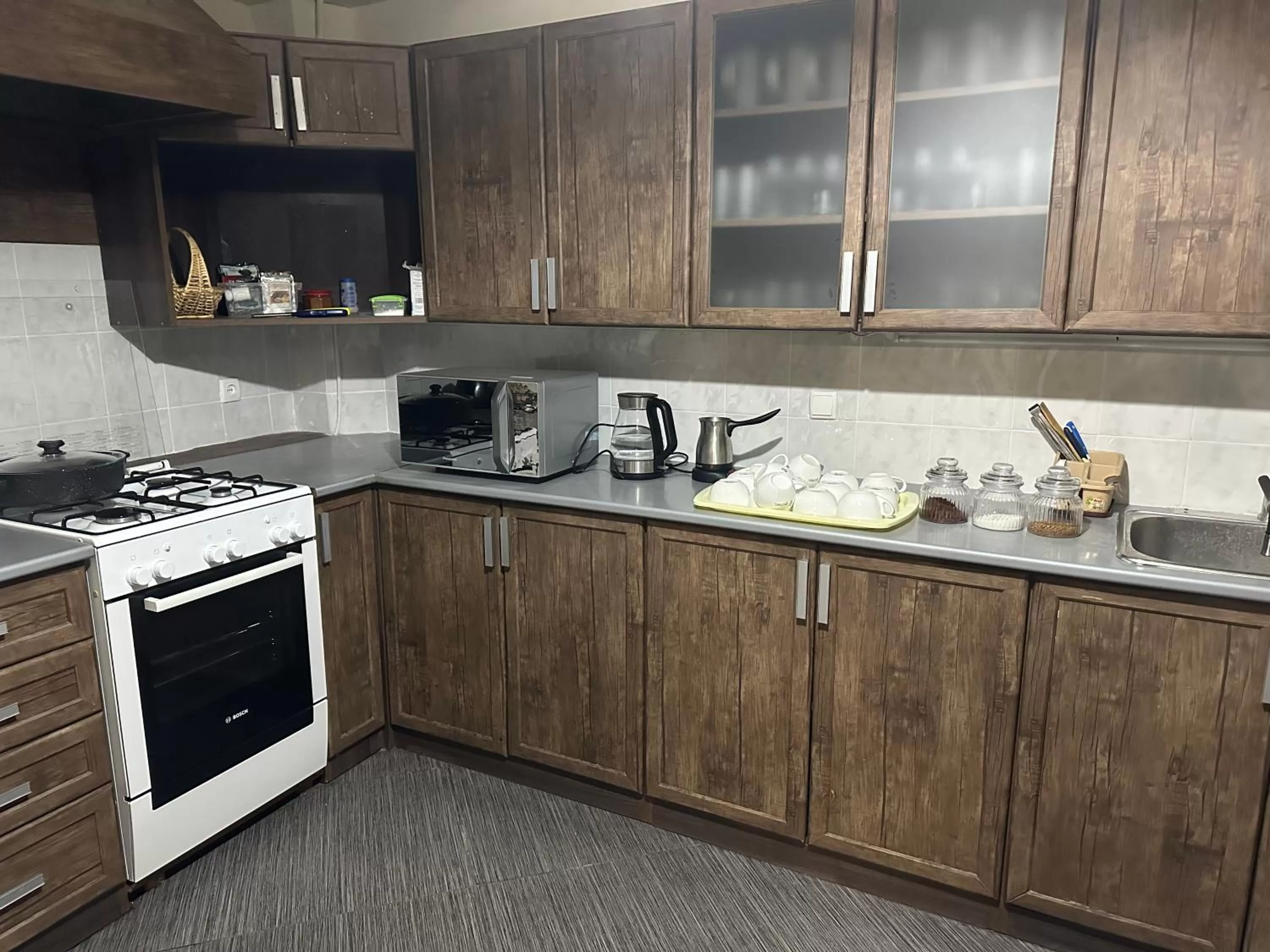 Coffee/tea facilities, Kitchen/Kitchenette in villa old sololaki