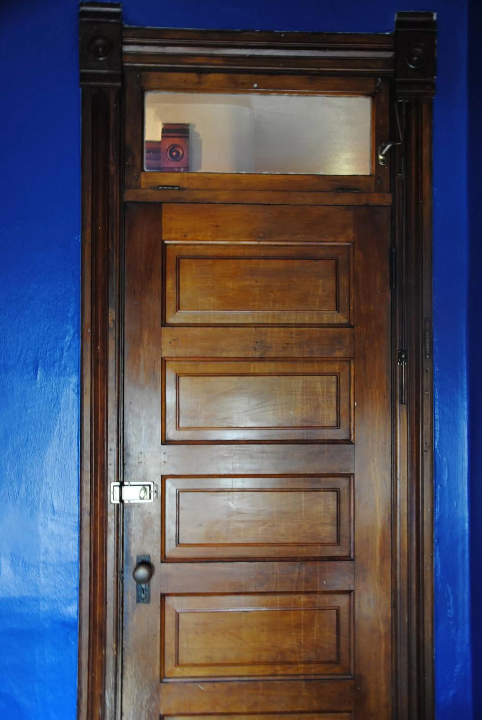 Decorative detail in Off Broadway B & B