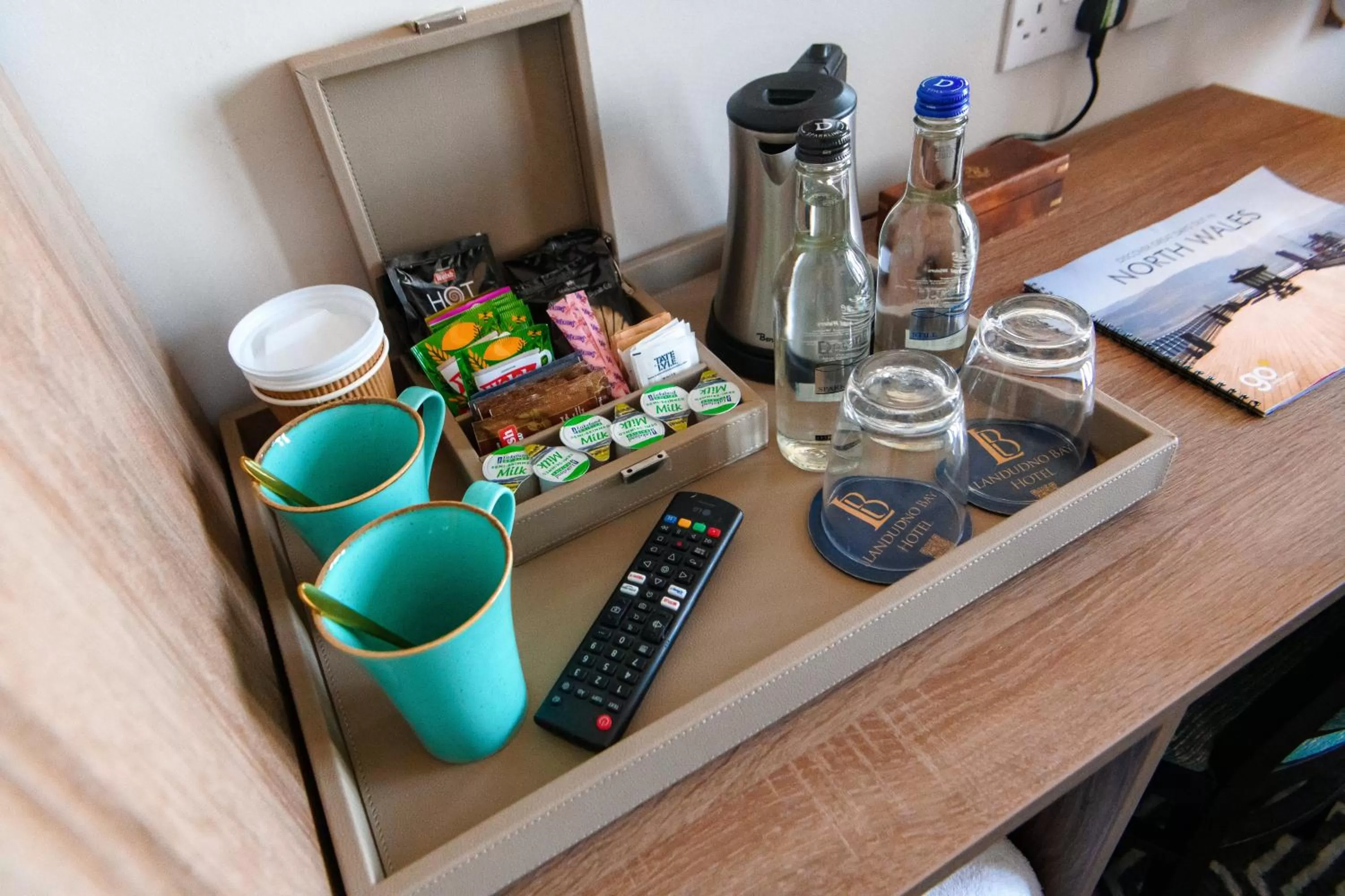 Coffee/tea facilities in Llandudno Bay Hotel
