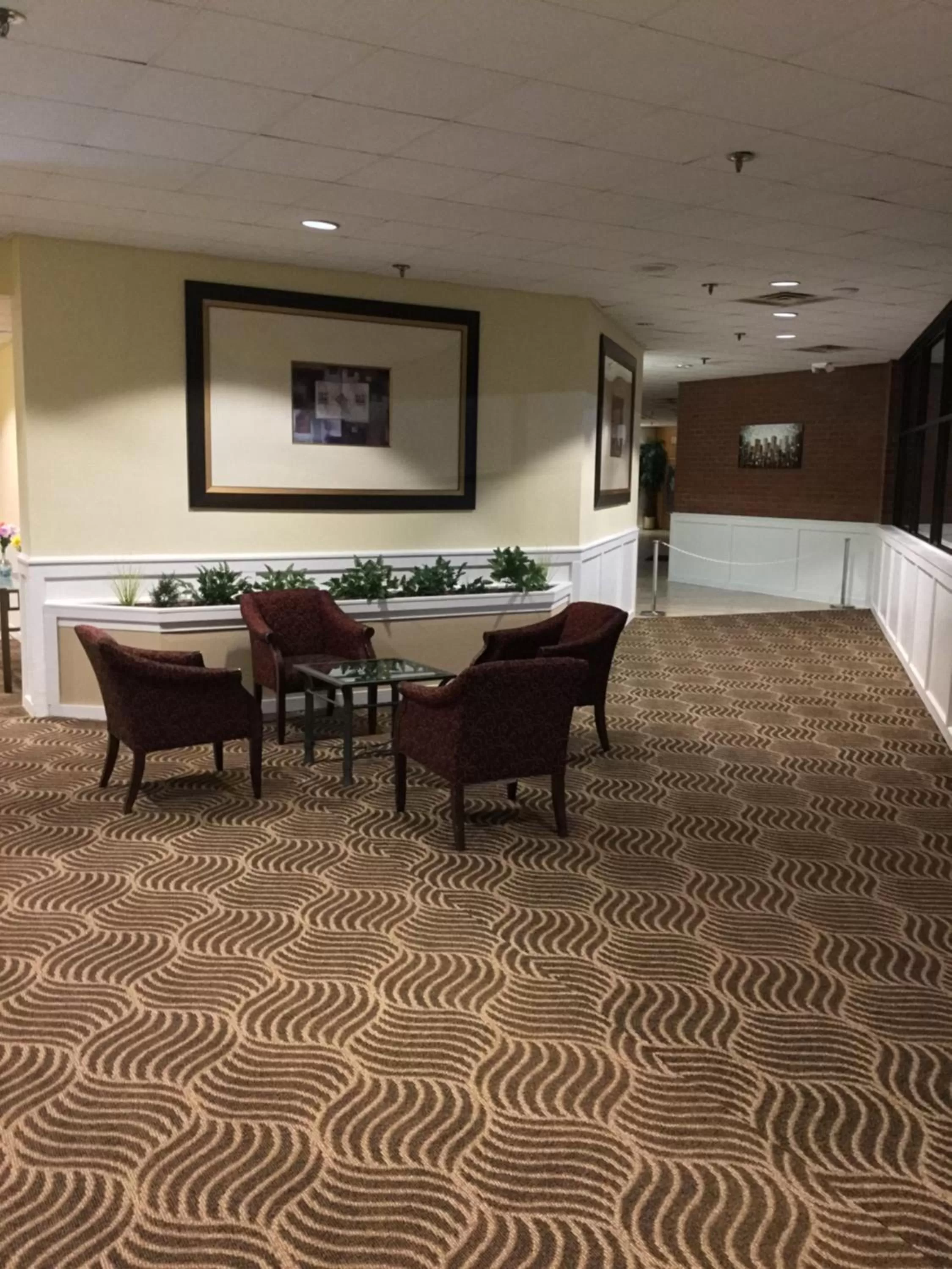 Days Inn & Suites by Wyndham Tallahassee Conf Center I-10