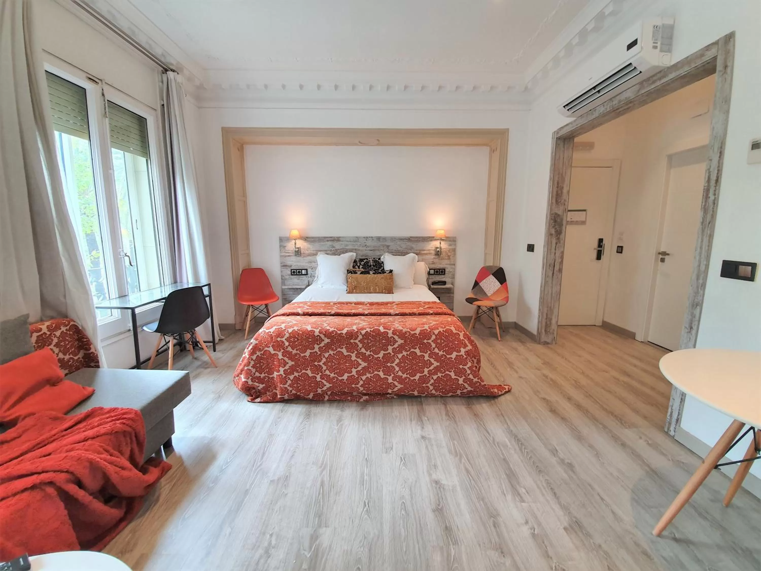 Bed in DreamKeys Barcelona City