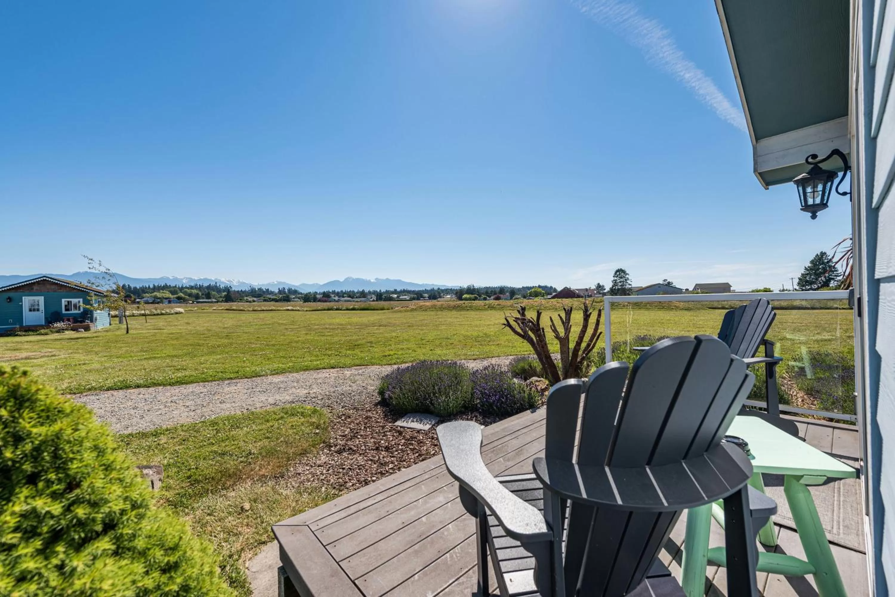 Day in Juan de Fuca Waterfront Hotel & Cottages