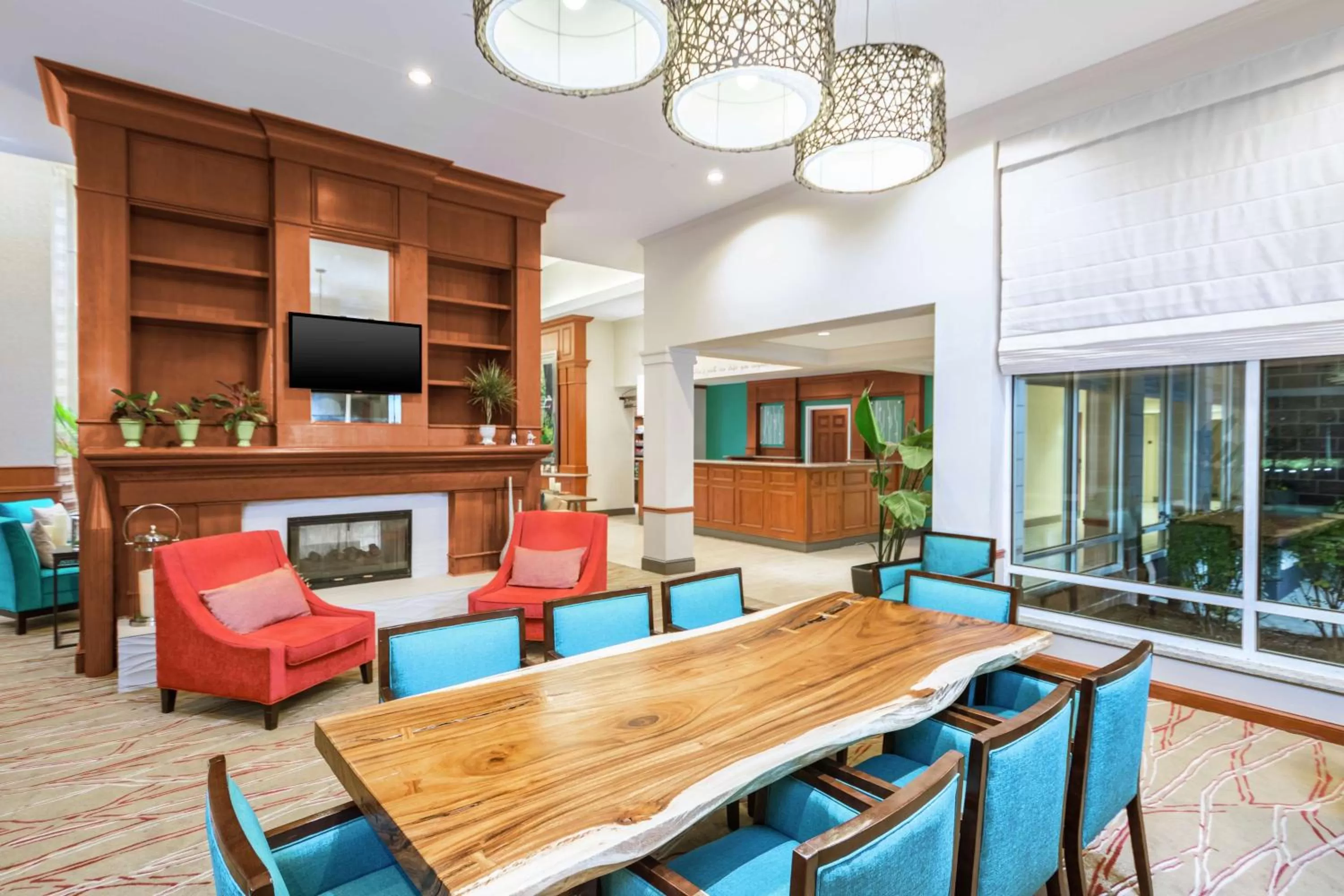 Lobby or reception in Hilton Garden Inn Independence