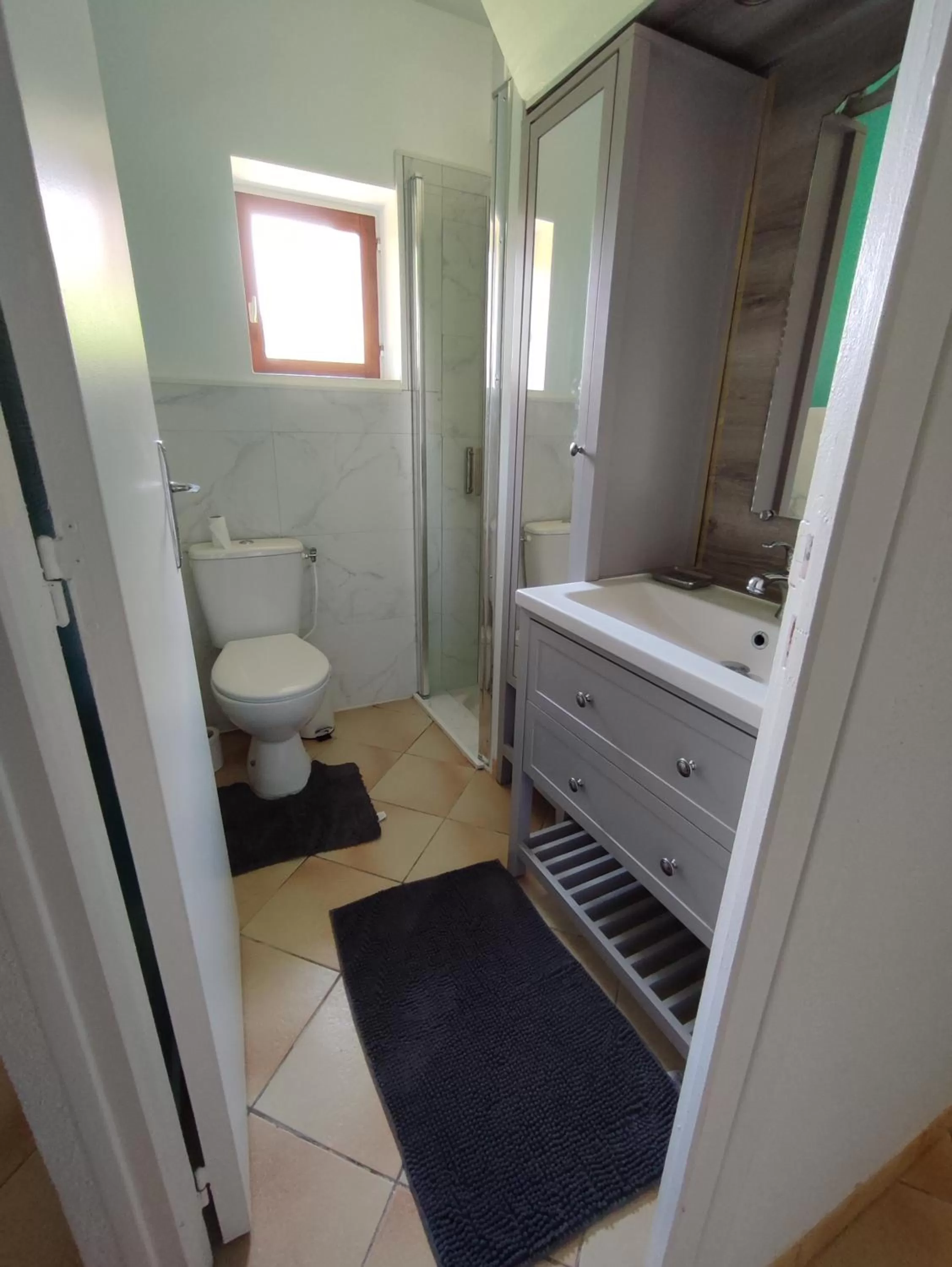 Bathroom in Château Saint-Martin