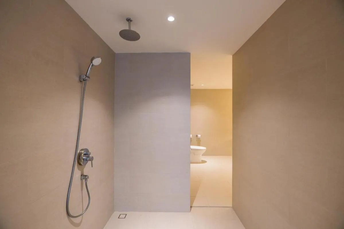 Shower in Ana Anan Resort & Villas Pattaya