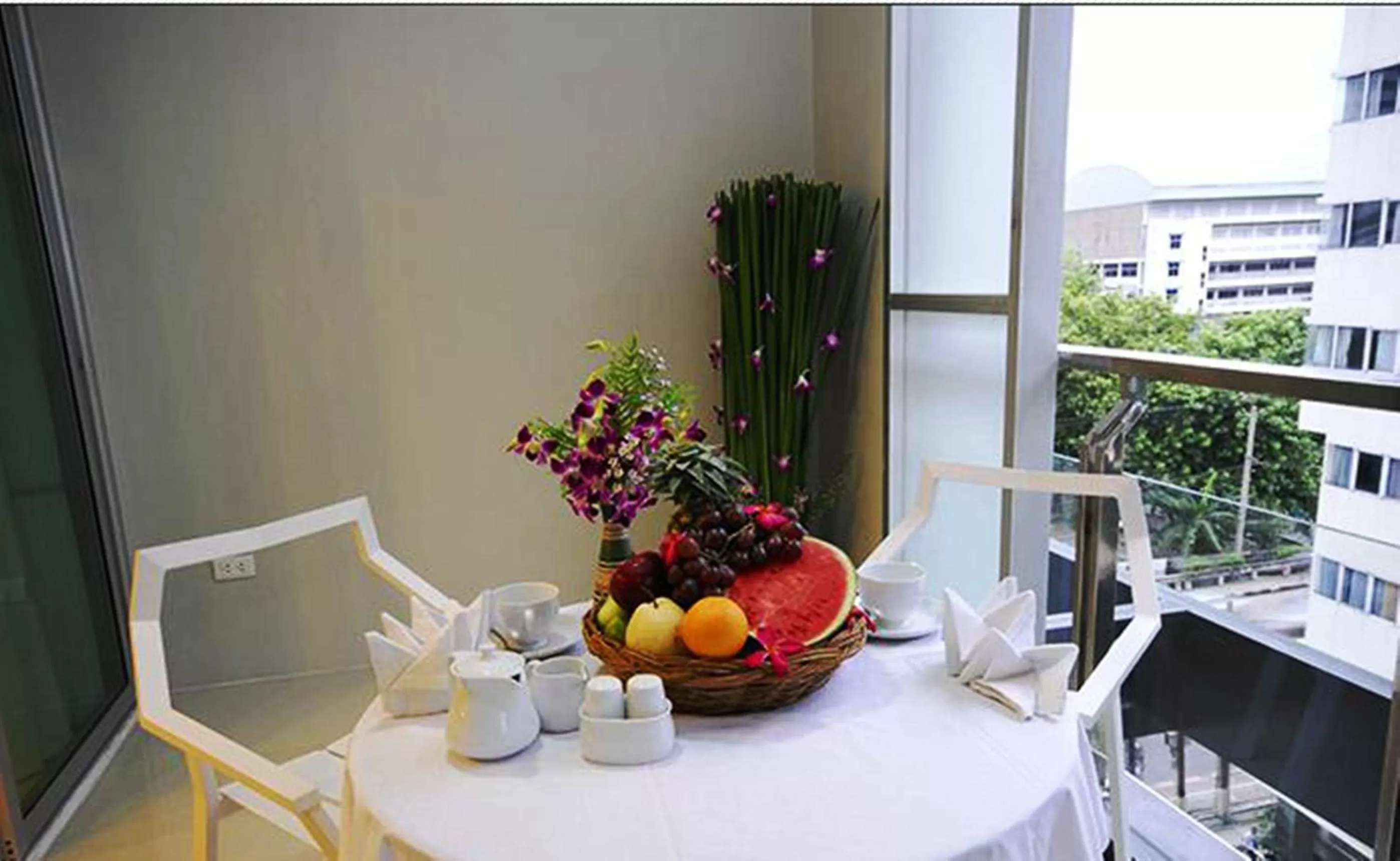 Restaurant/places to eat in Nana Hiso Hotel