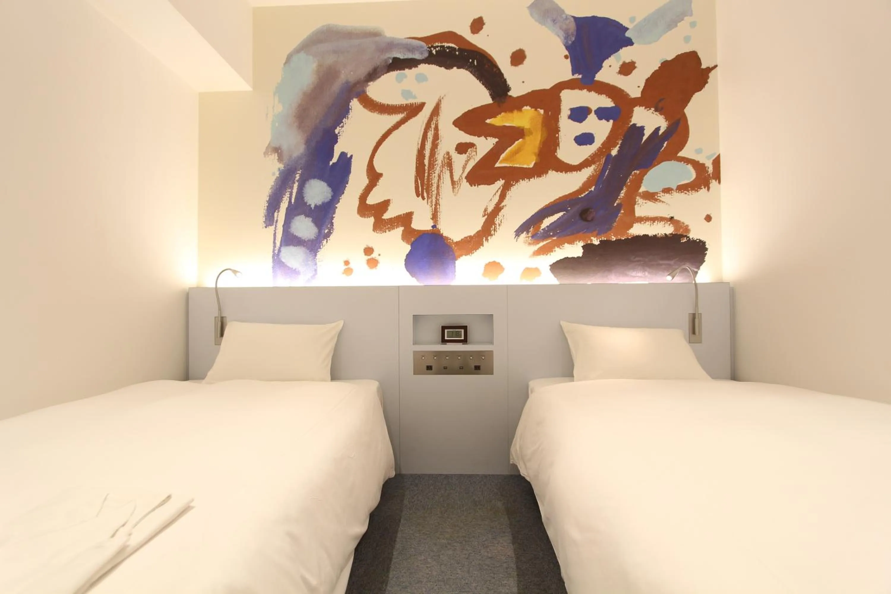 Bed in KOKO HOTEL Osaka Namba Ebisucho