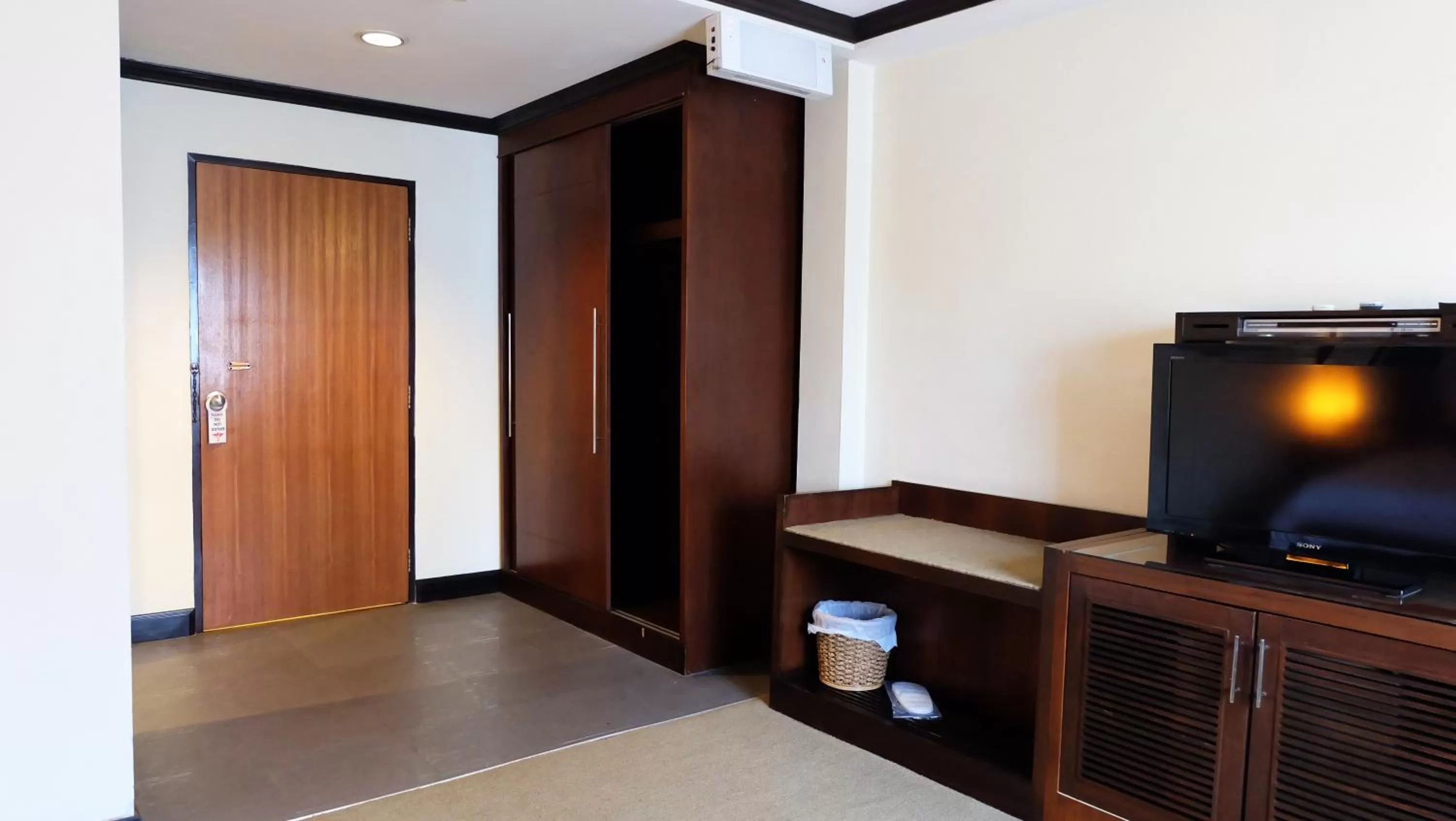 TV and multimedia in Grand Business Inn