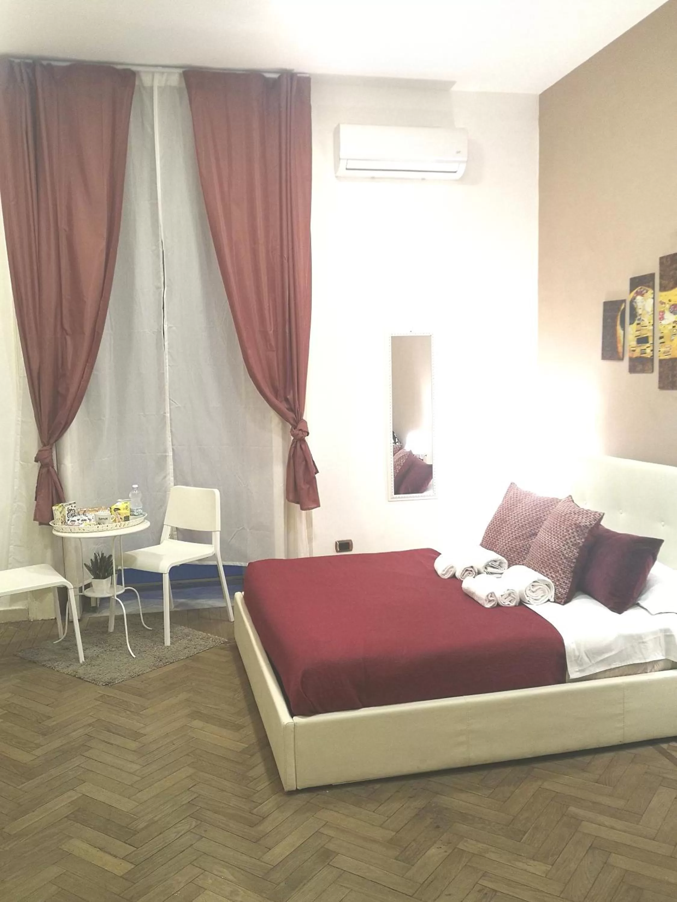 Bed in Domus Luigi Leone II