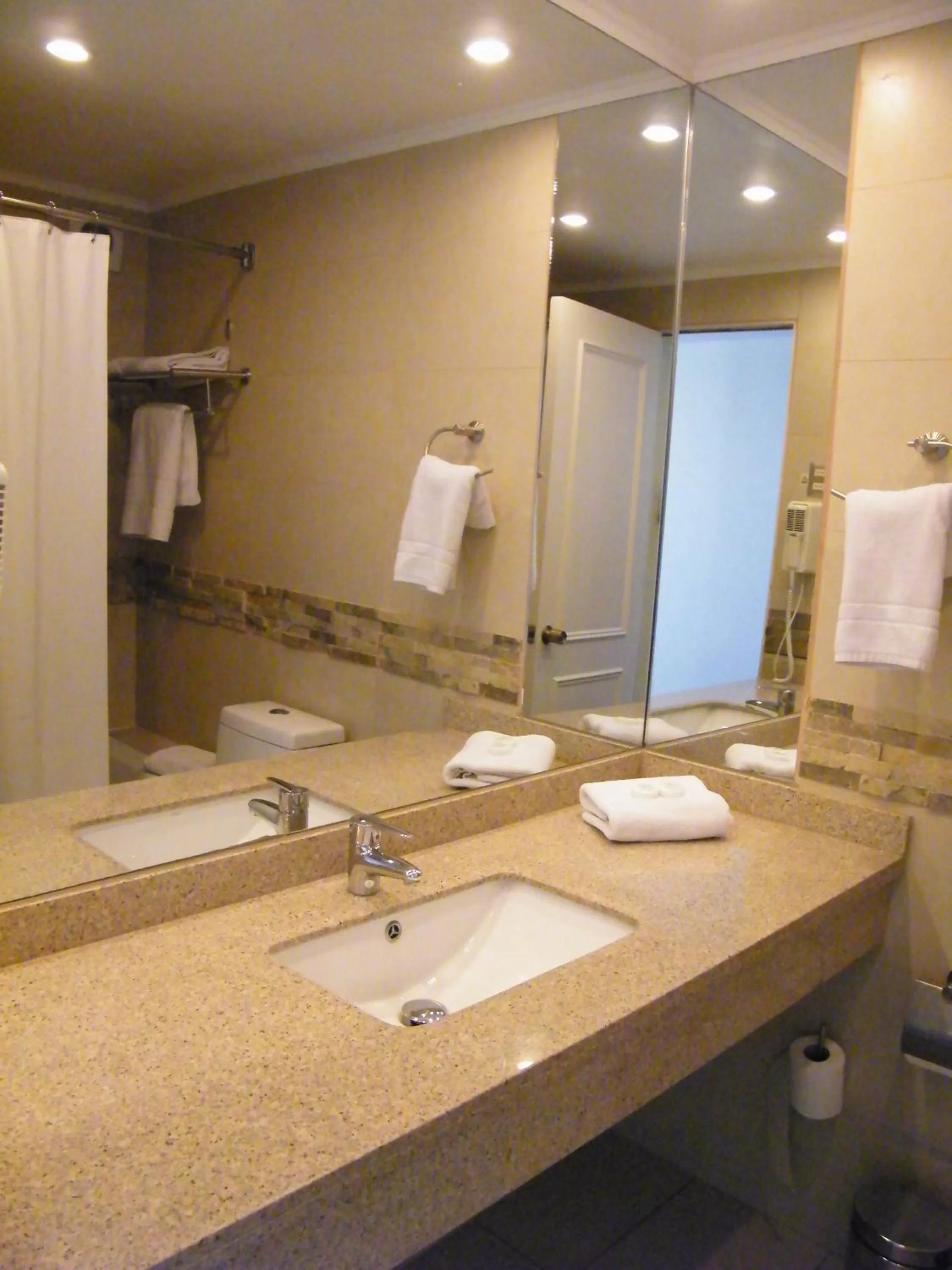 Bathroom in Hotel Antofagasta