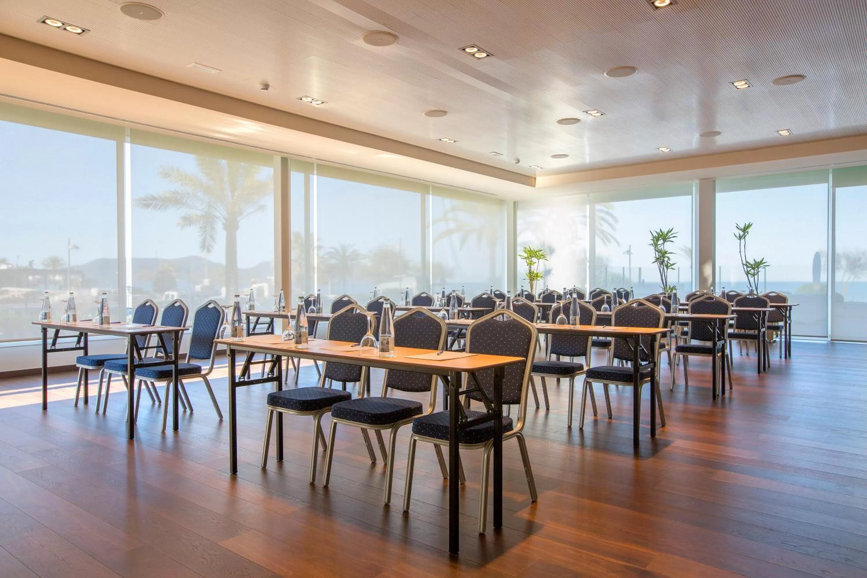 Meeting/conference room in Hipotels Hipocampo Playa