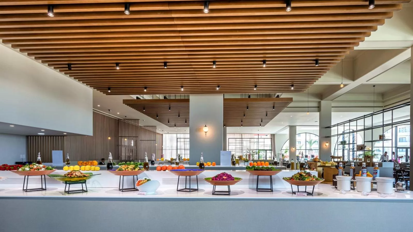 Restaurant/places to eat in Louis Phaethon Beach