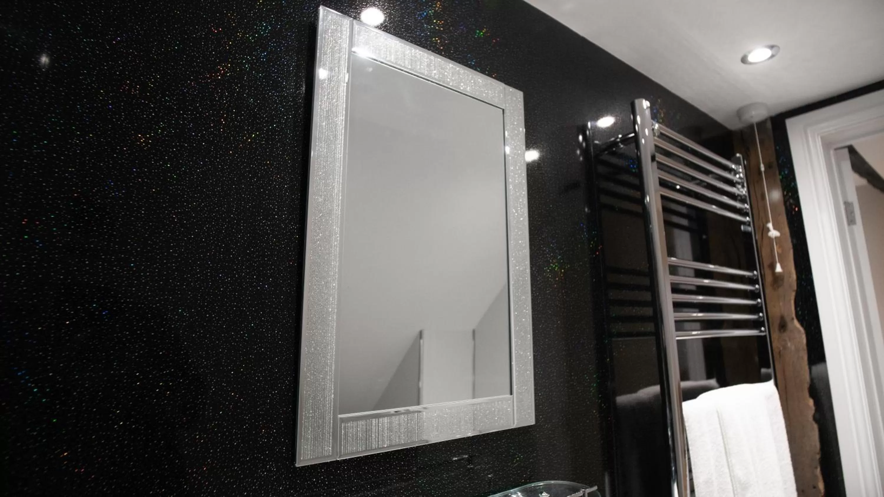 Bathroom in The Pebley Inn