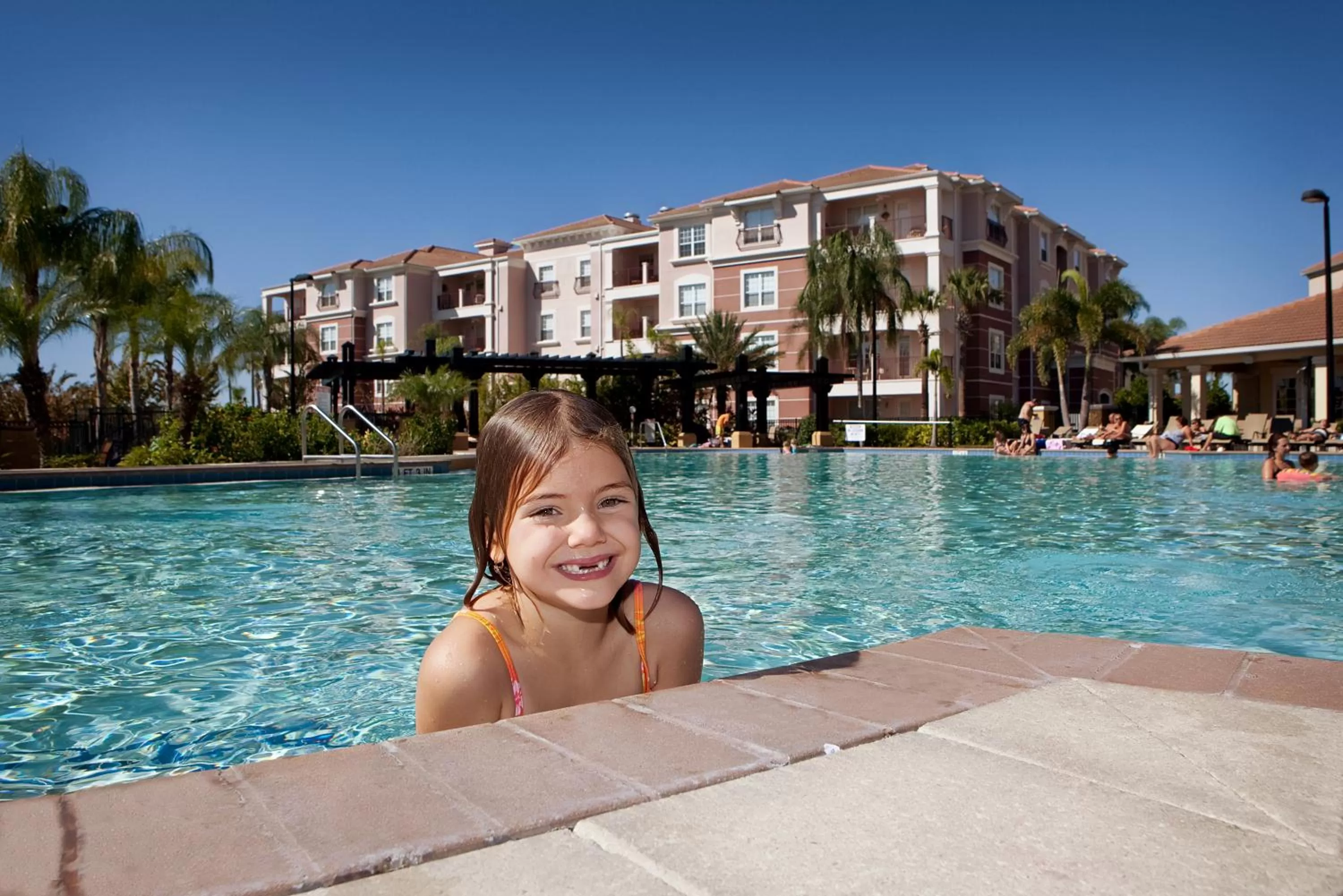 Property building in Vista Cay Resort by Millenium at Universal Blvd.