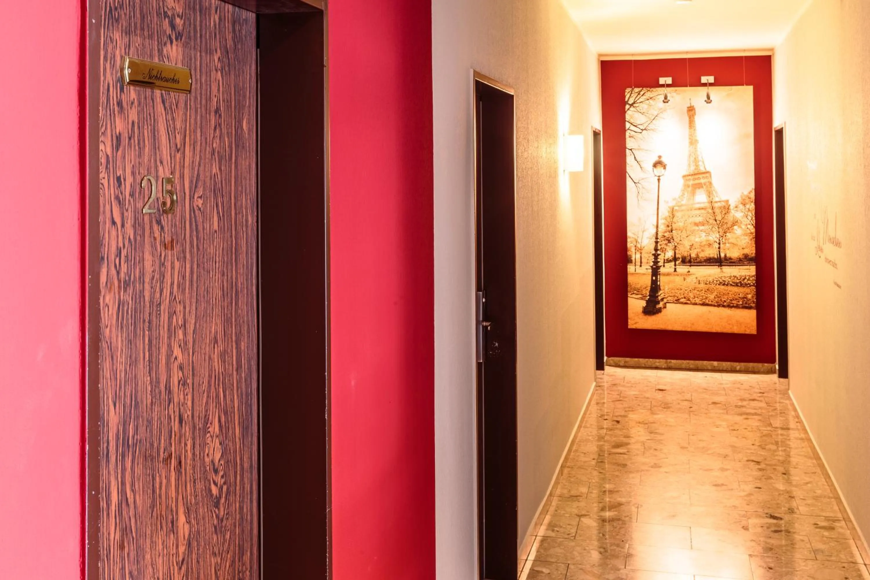 Property building in Hotel St. Pierre