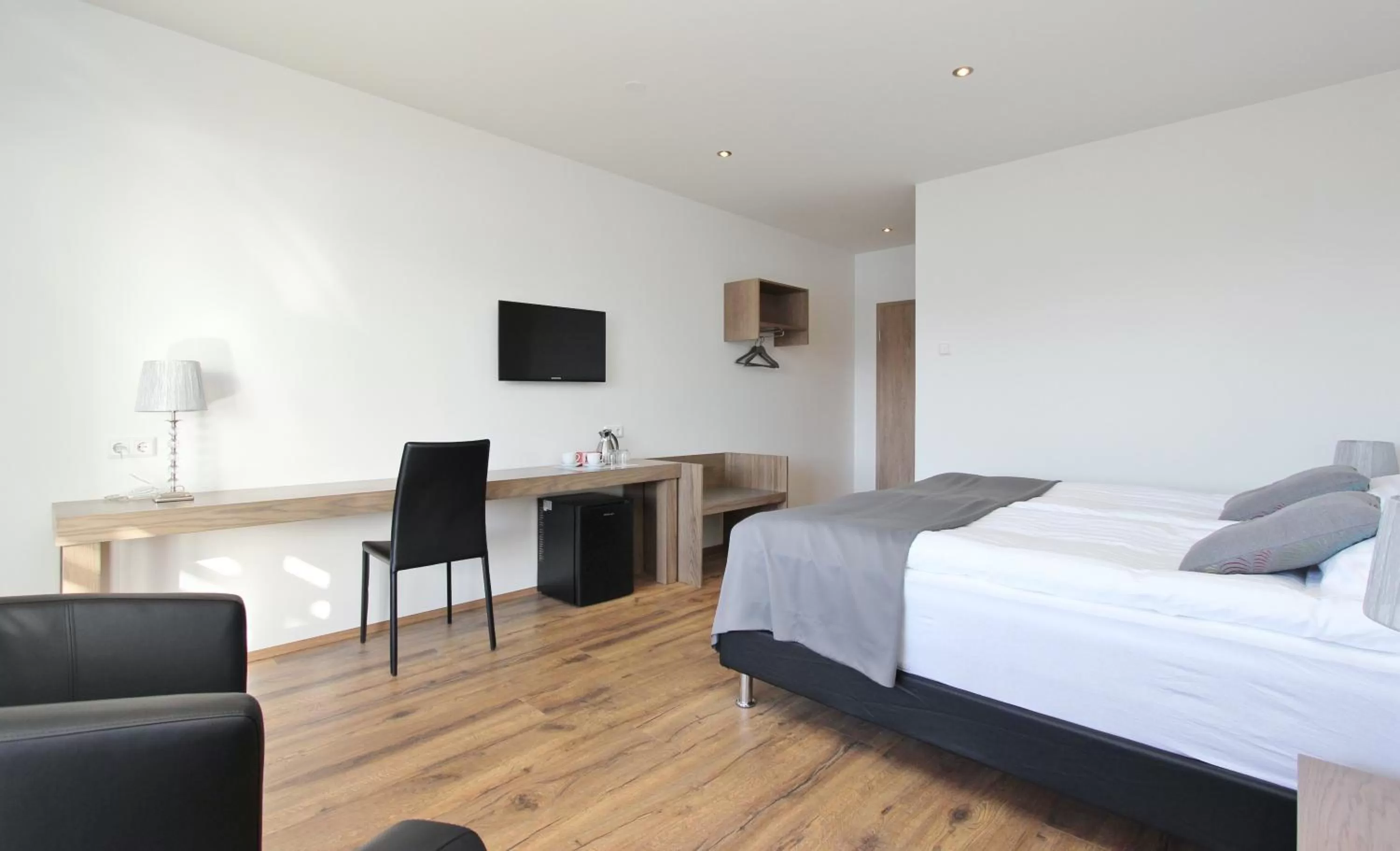 Photo of the whole room, Bed in Hafdals Hotel