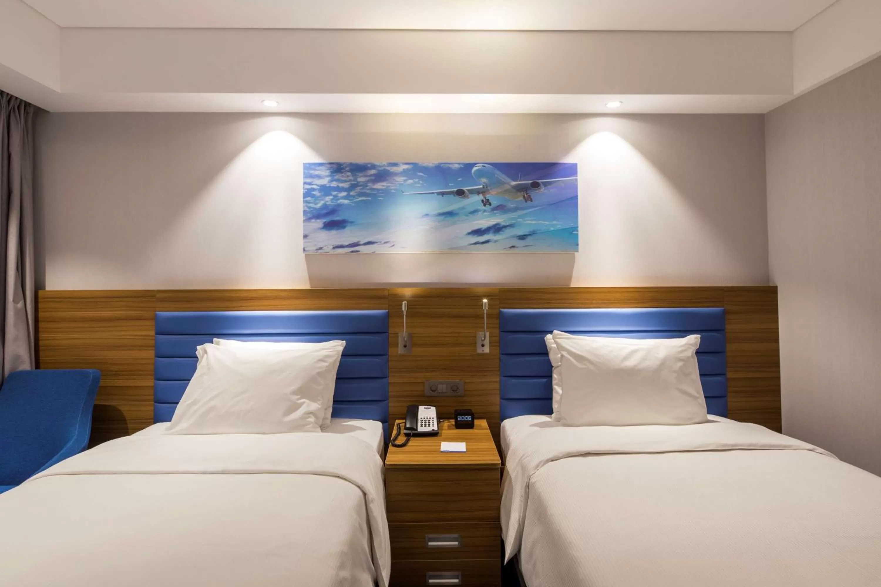 Bed in Hampton by Hilton Istanbul Kurtkoy