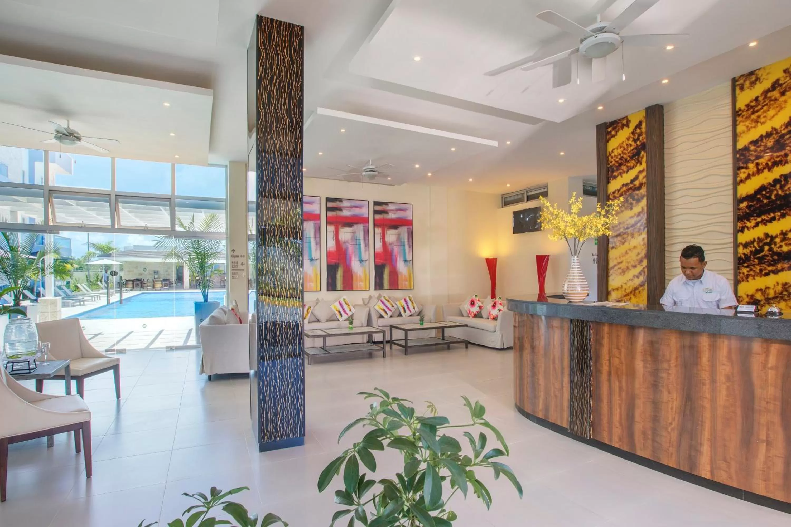 Lobby or reception in Hotel whala!urban punta cana