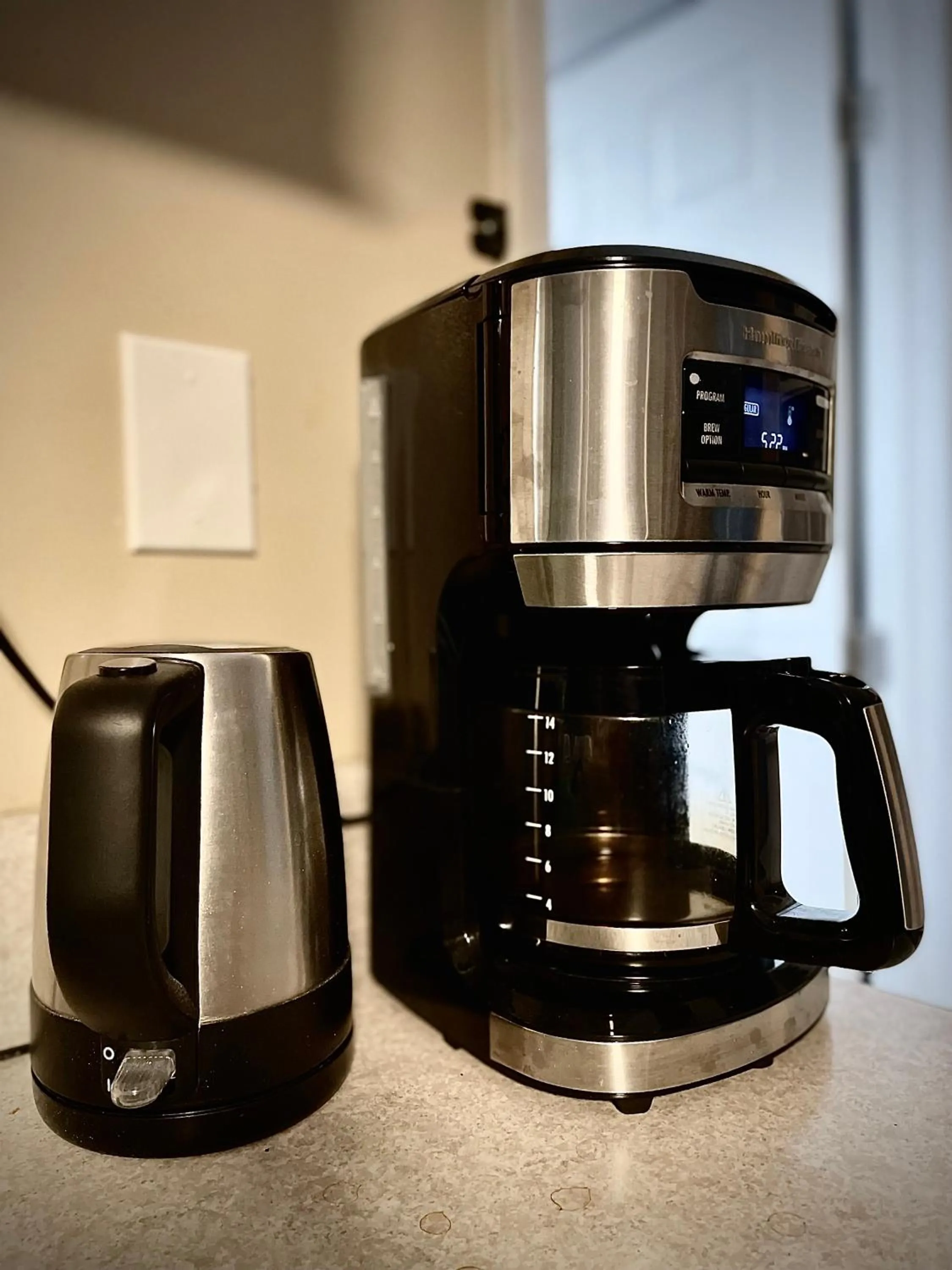Coffee/tea facilities in Sheridan Hostel