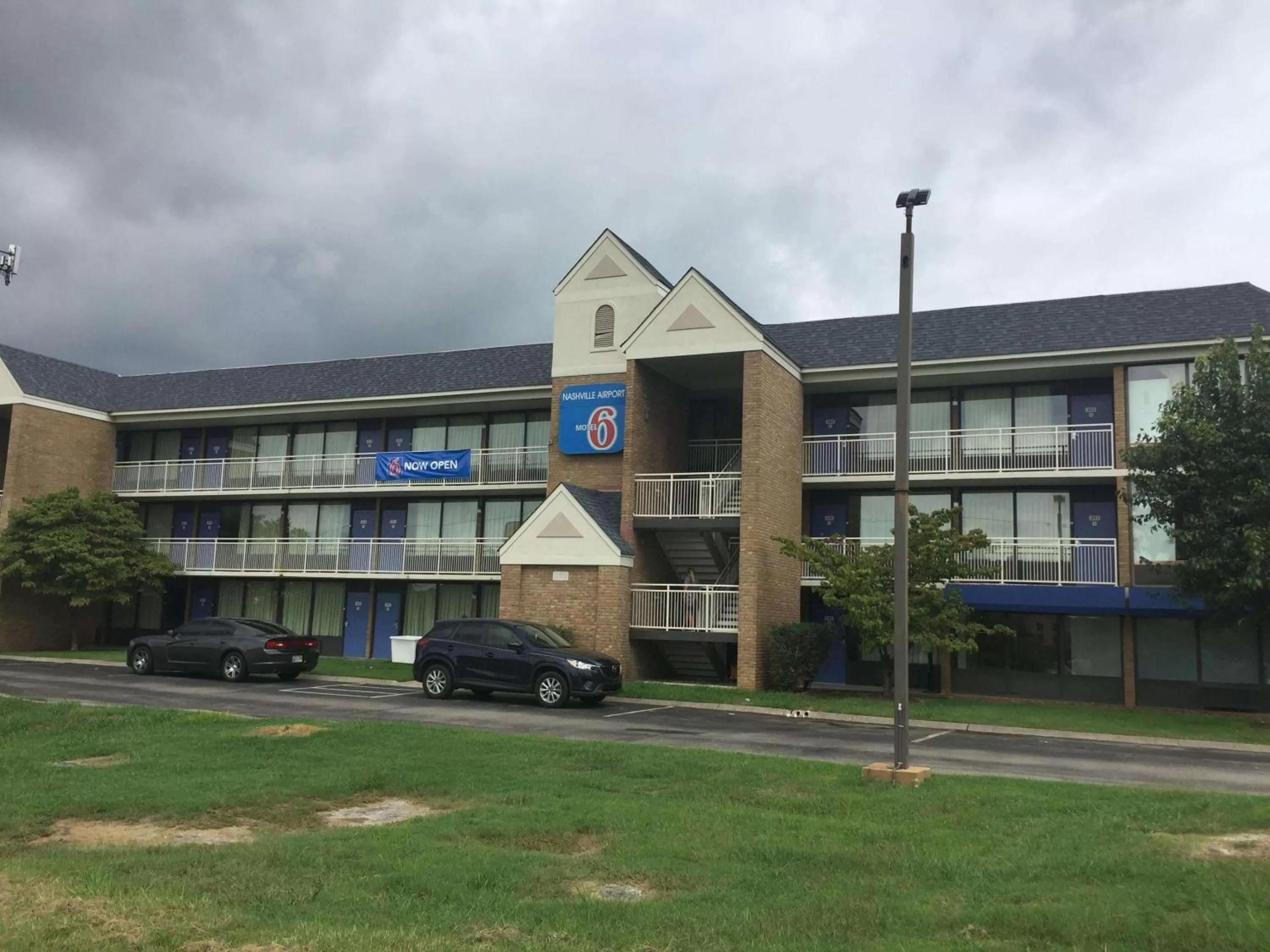 On site in Motel 6-Nashville, TN - Airport
