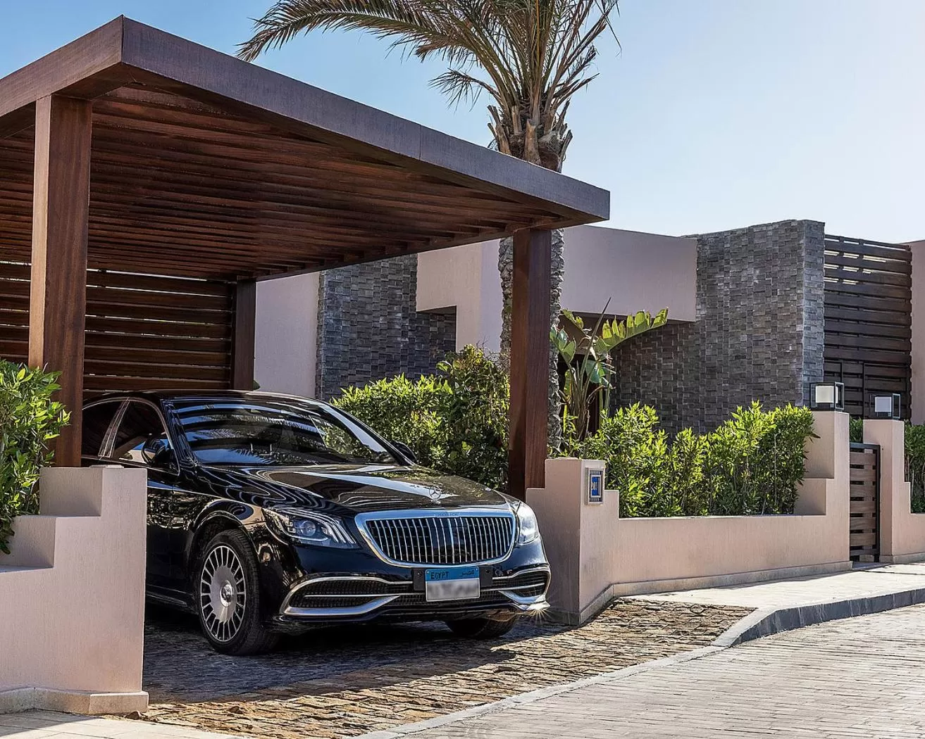 Parking in Four Seasons Hotel Alexandria At San Stefano