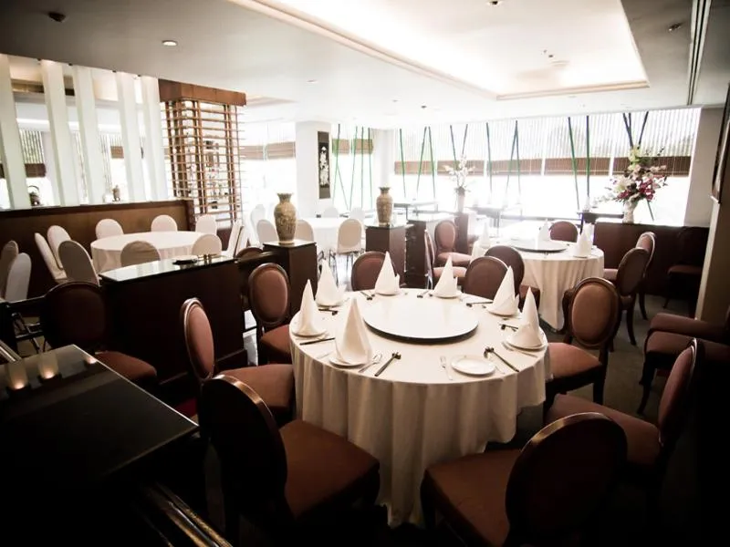 Restaurant/places to eat in Laithong Hotel