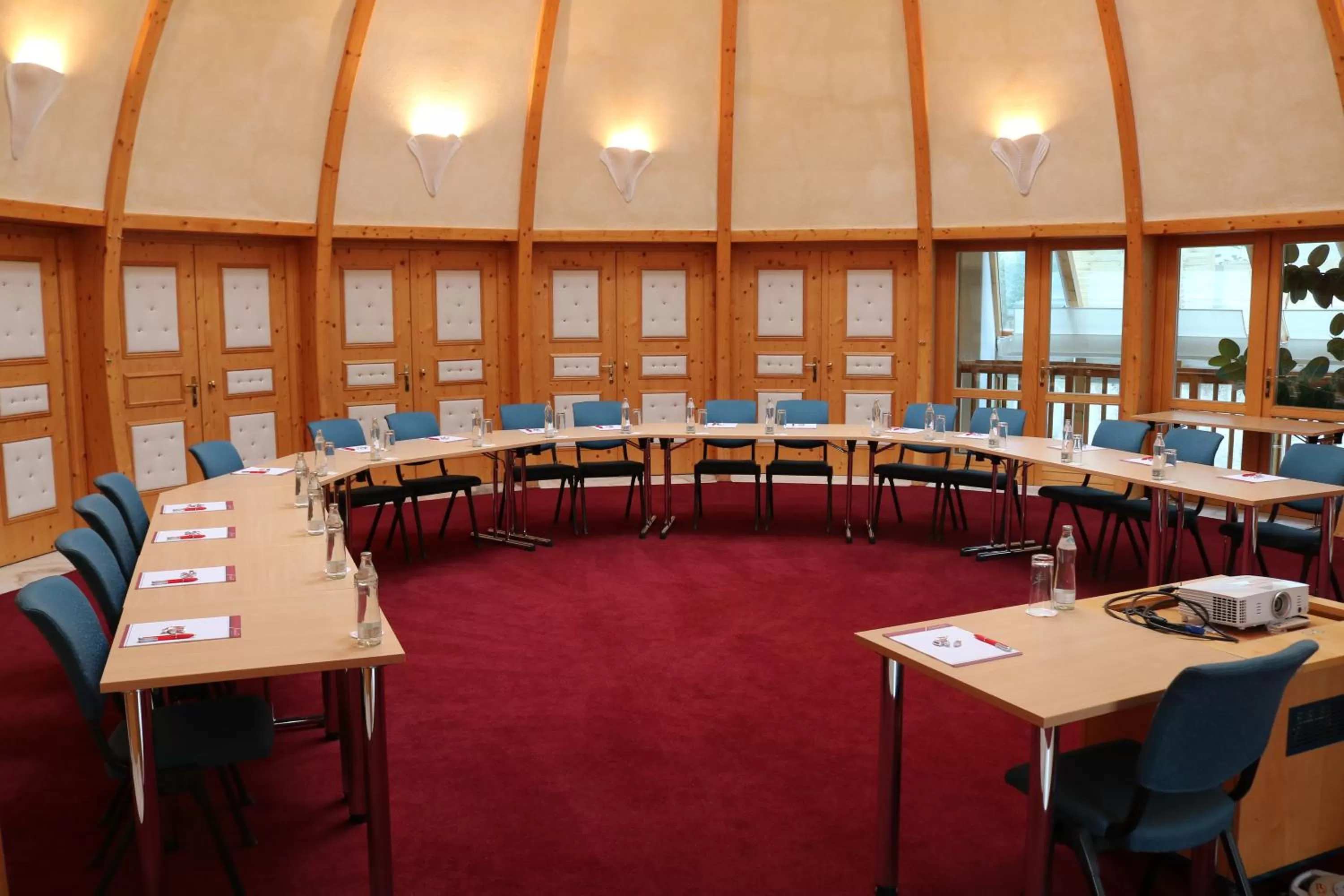 Business facilities in Scheffer's Hotel