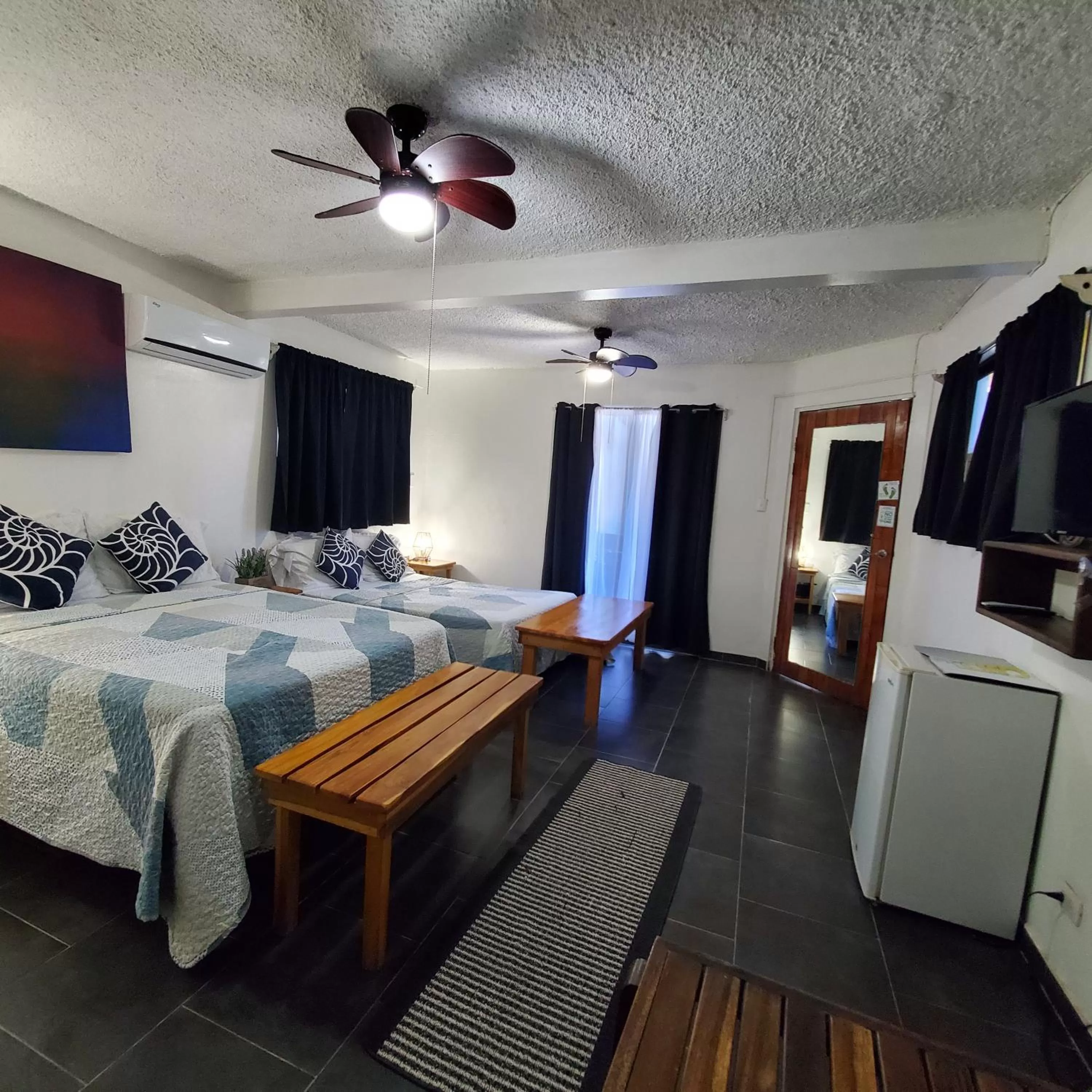 Bedroom in Hotel Villa Amarilla