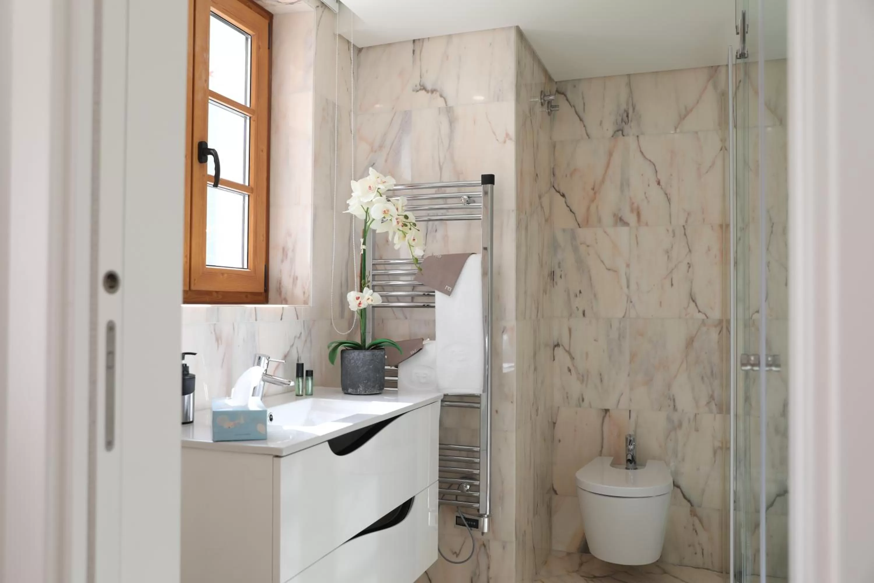 Toilet, Bathroom in TM Luxury Apartments Lisbon