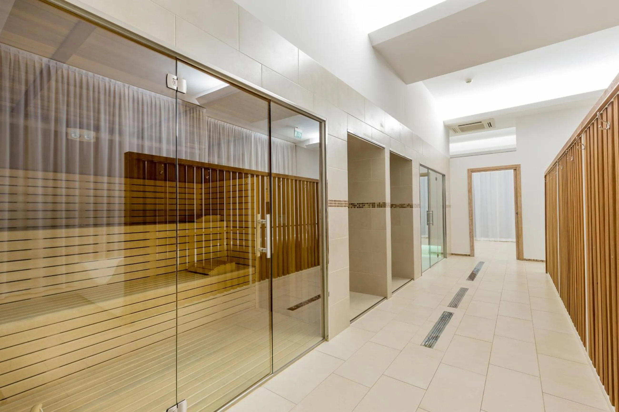 Sauna in The Pelican Beach Resort & SPA - Adults Only