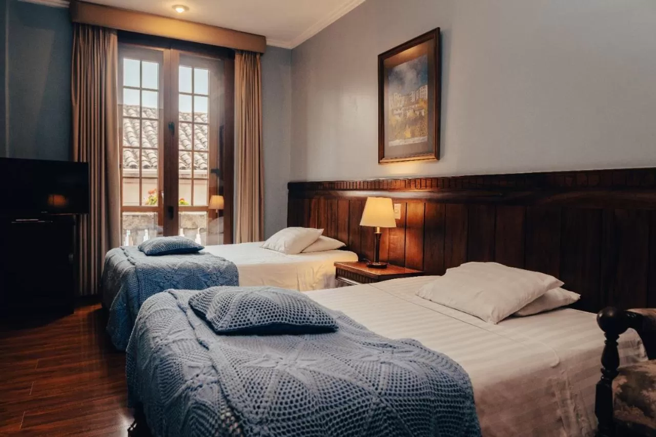 Bed in Hotel Victoria