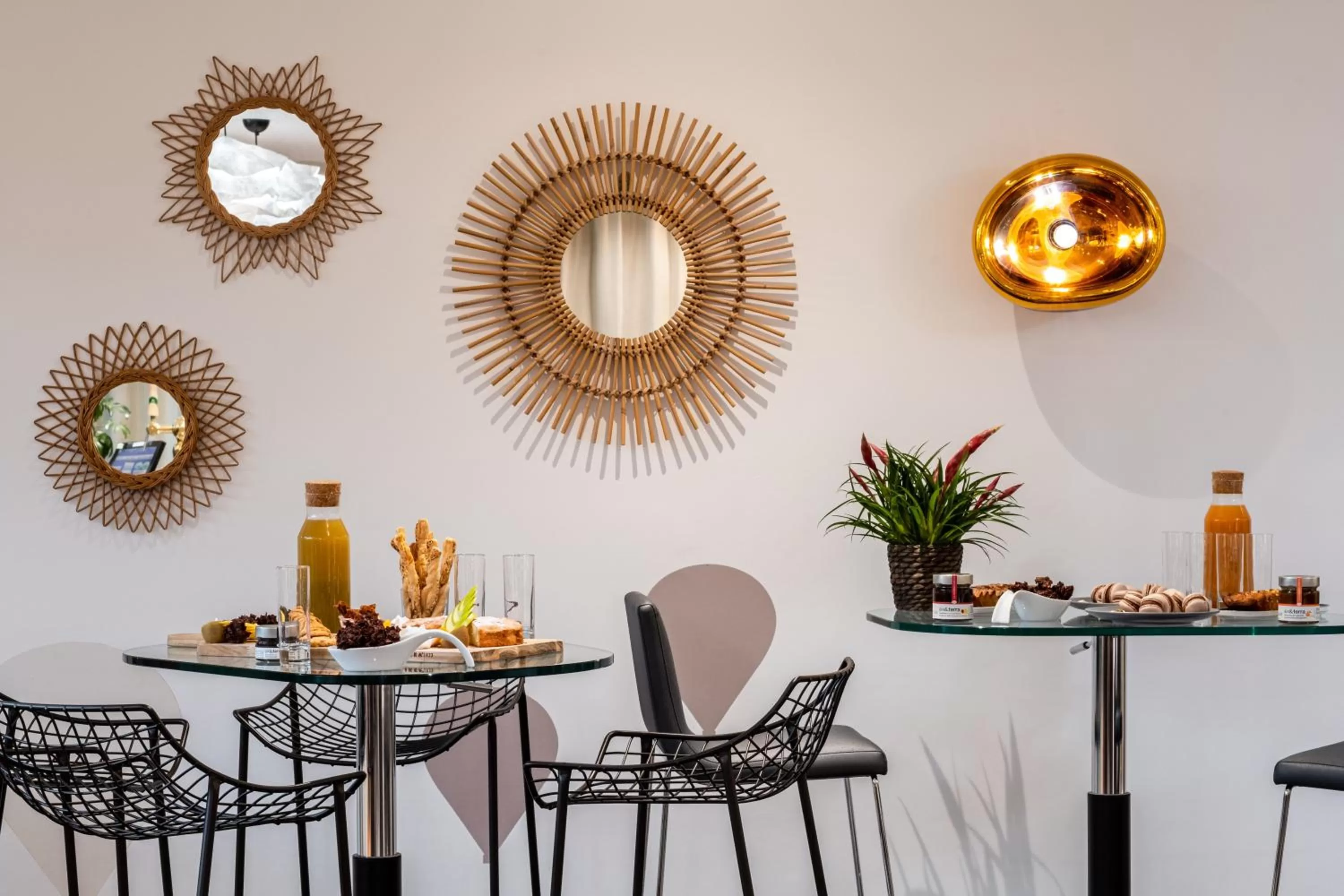 Food and drinks in Mercure Grenoble Meylan