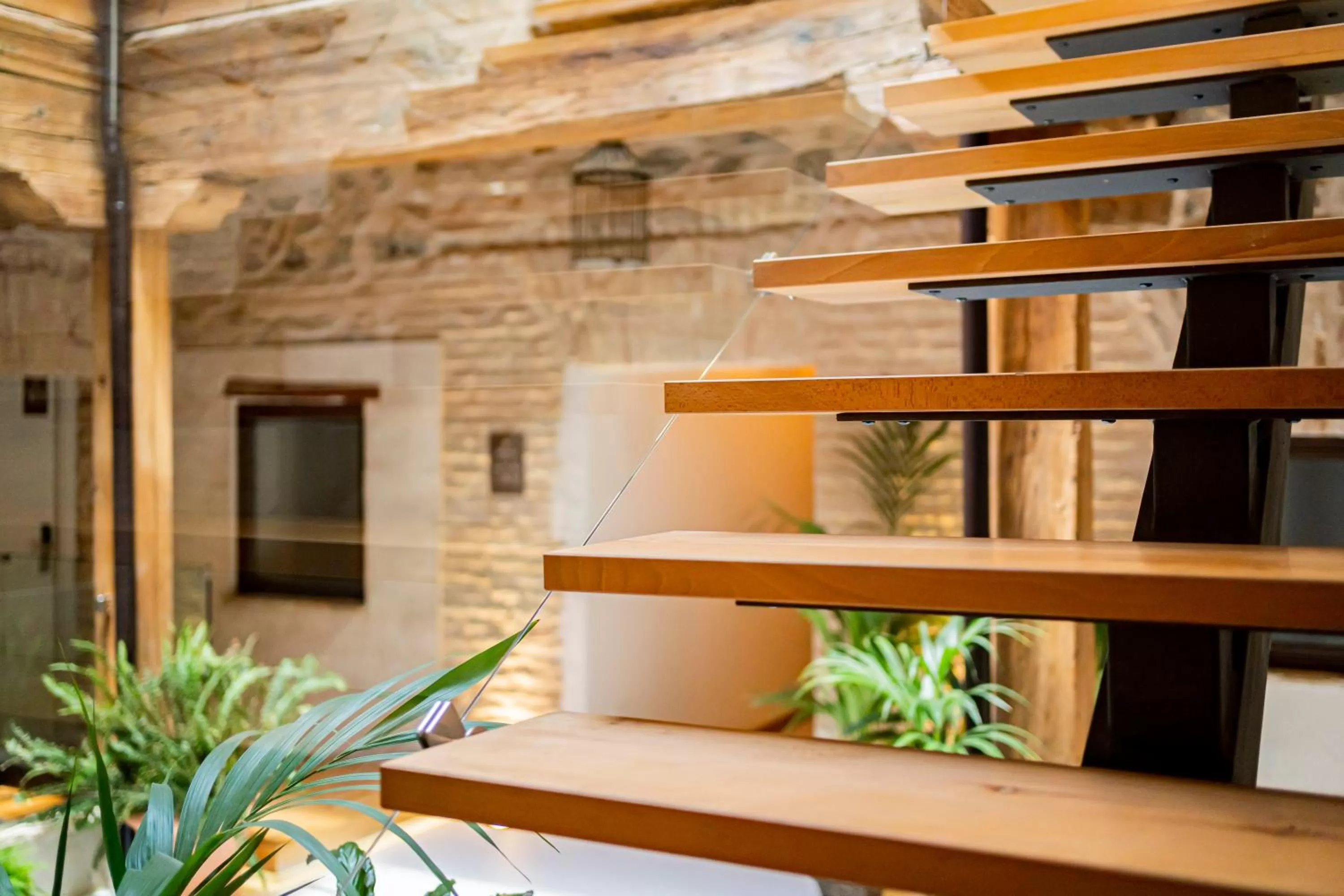 Property building in Dobo Azacanes Hostal