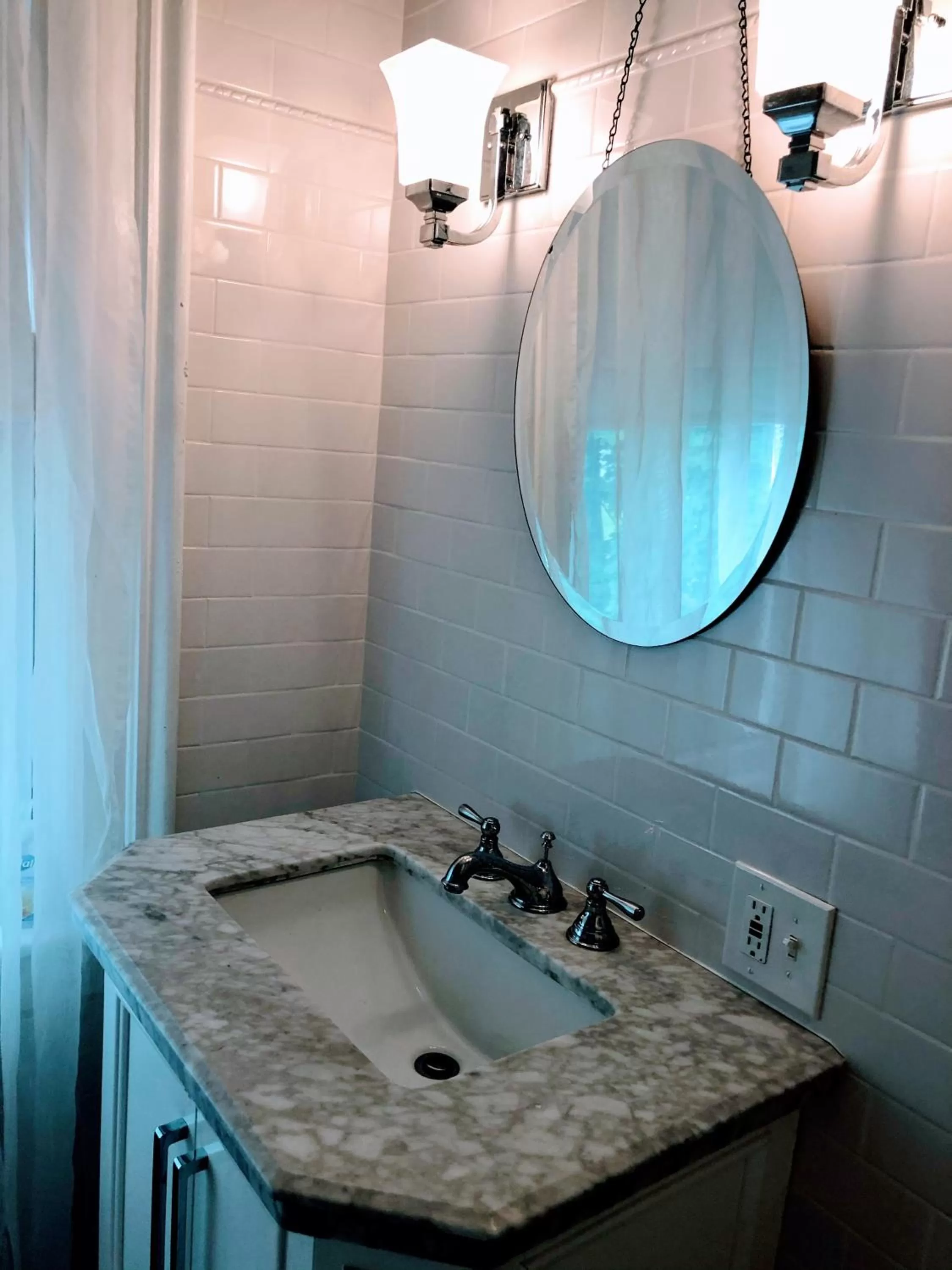 Bathroom in Gardner Farm Inn