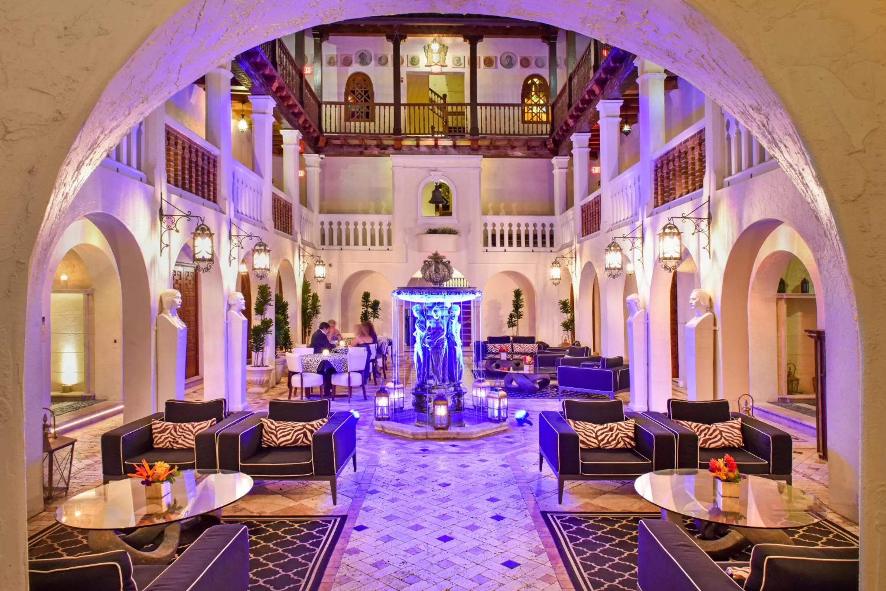 Lounge or bar in The Villa Casa Casuarina