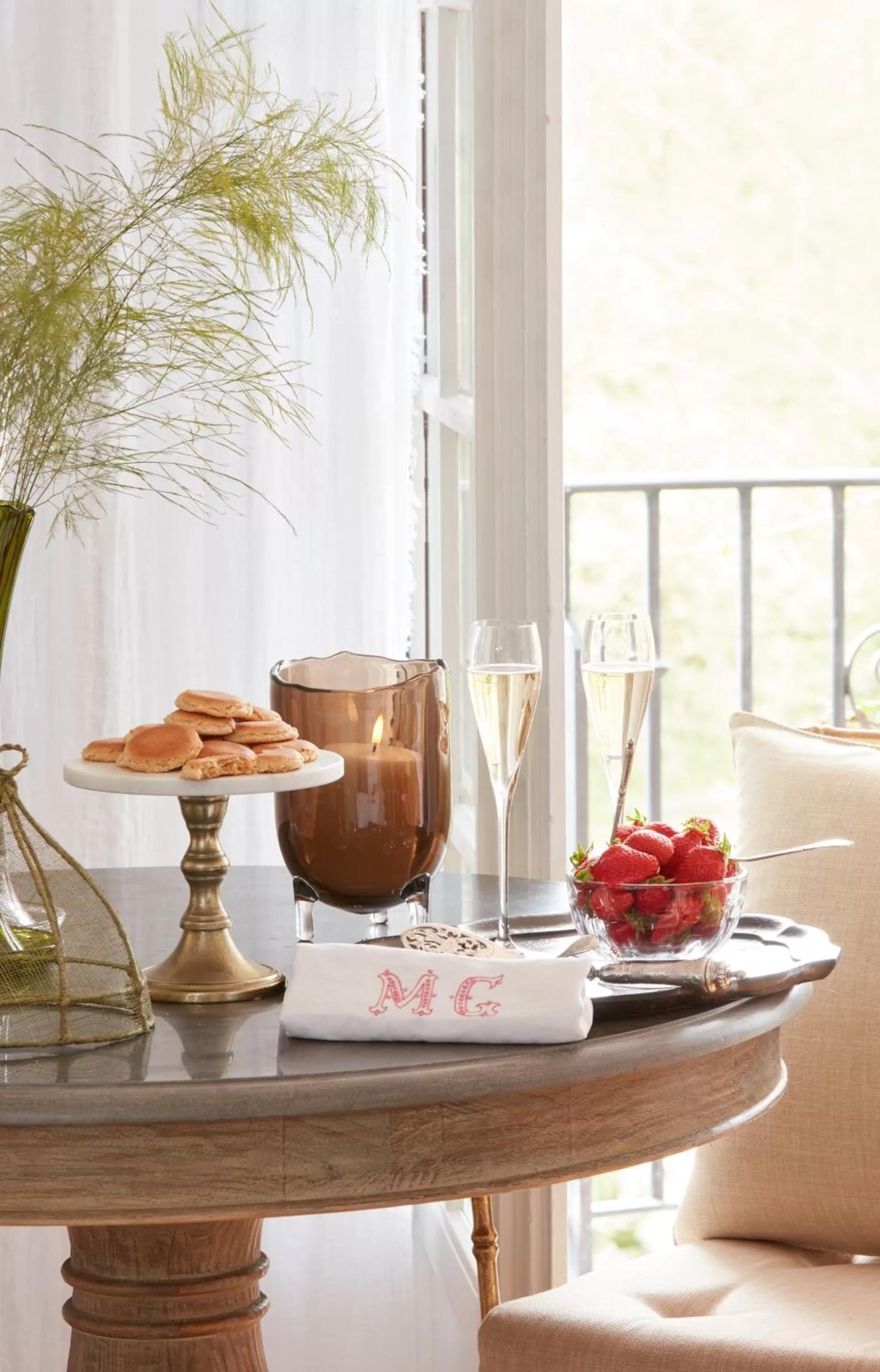 Decorative detail in Brindos, Lac & Château - Relais & Châteaux - Anglet Biarritz