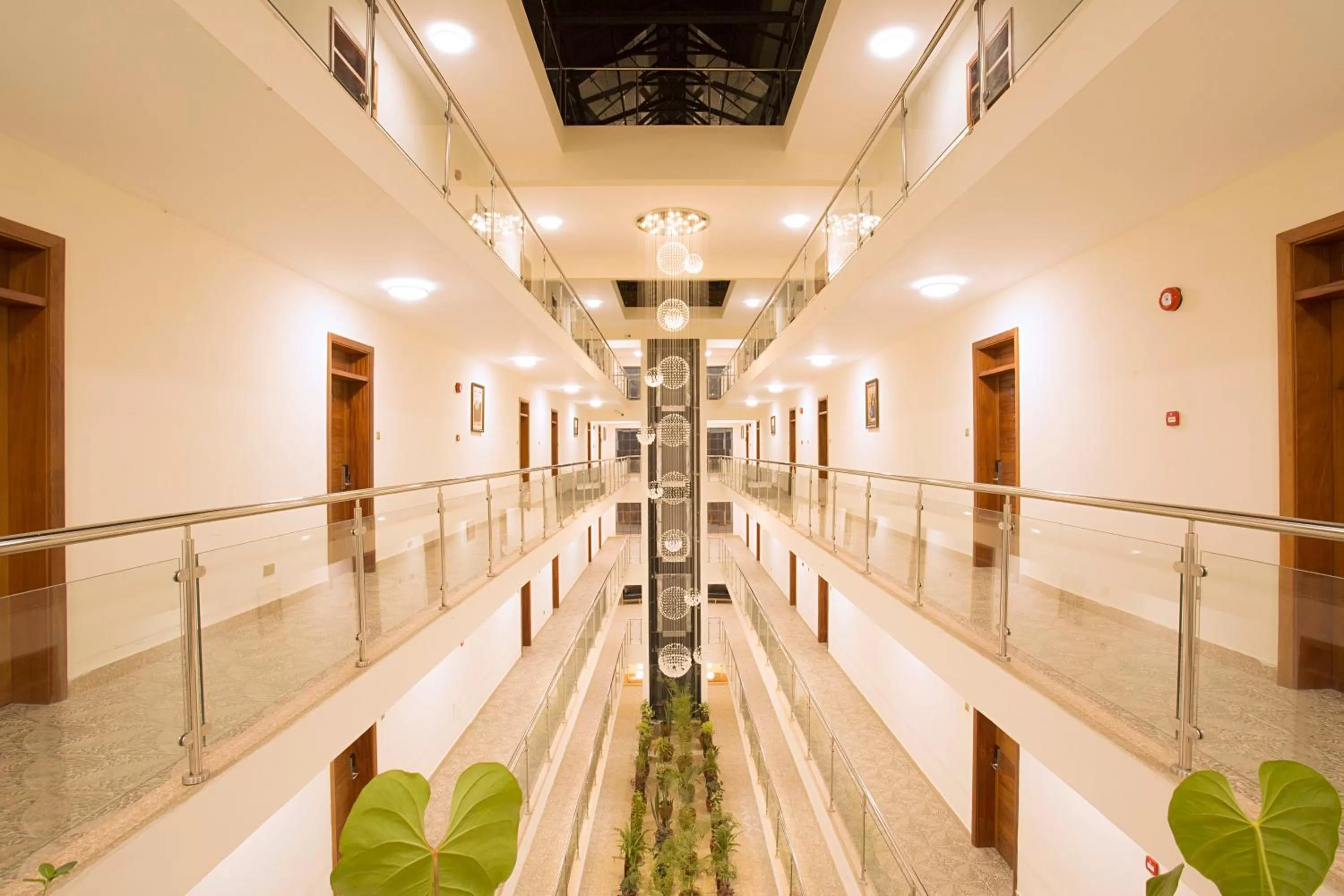 Area and facilities in Lotos Inn & Suites, Nairobi