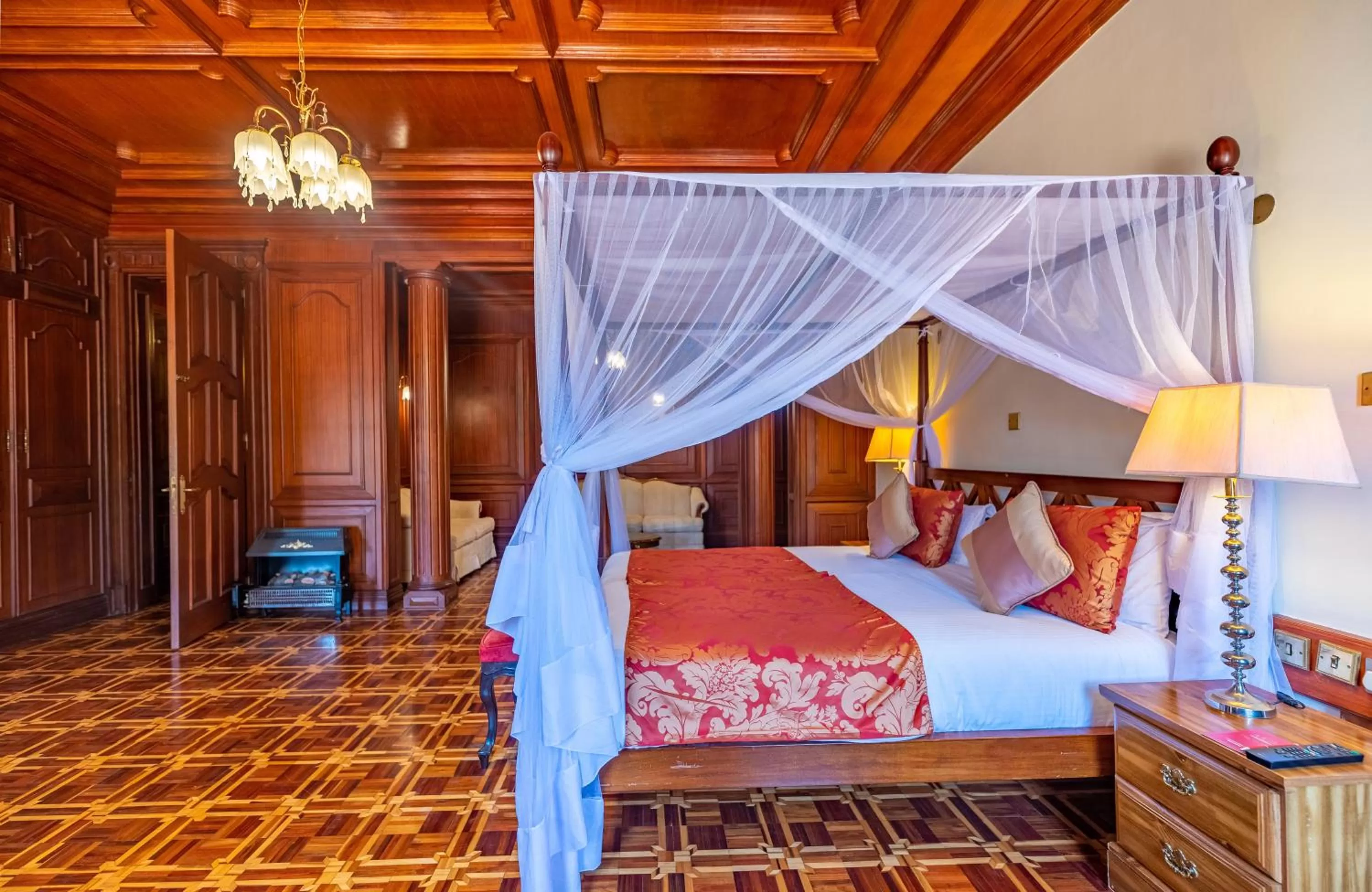 Bedroom, Bed in Muthu Sovereign Suites & Spa, Limuru Road, Nairobi