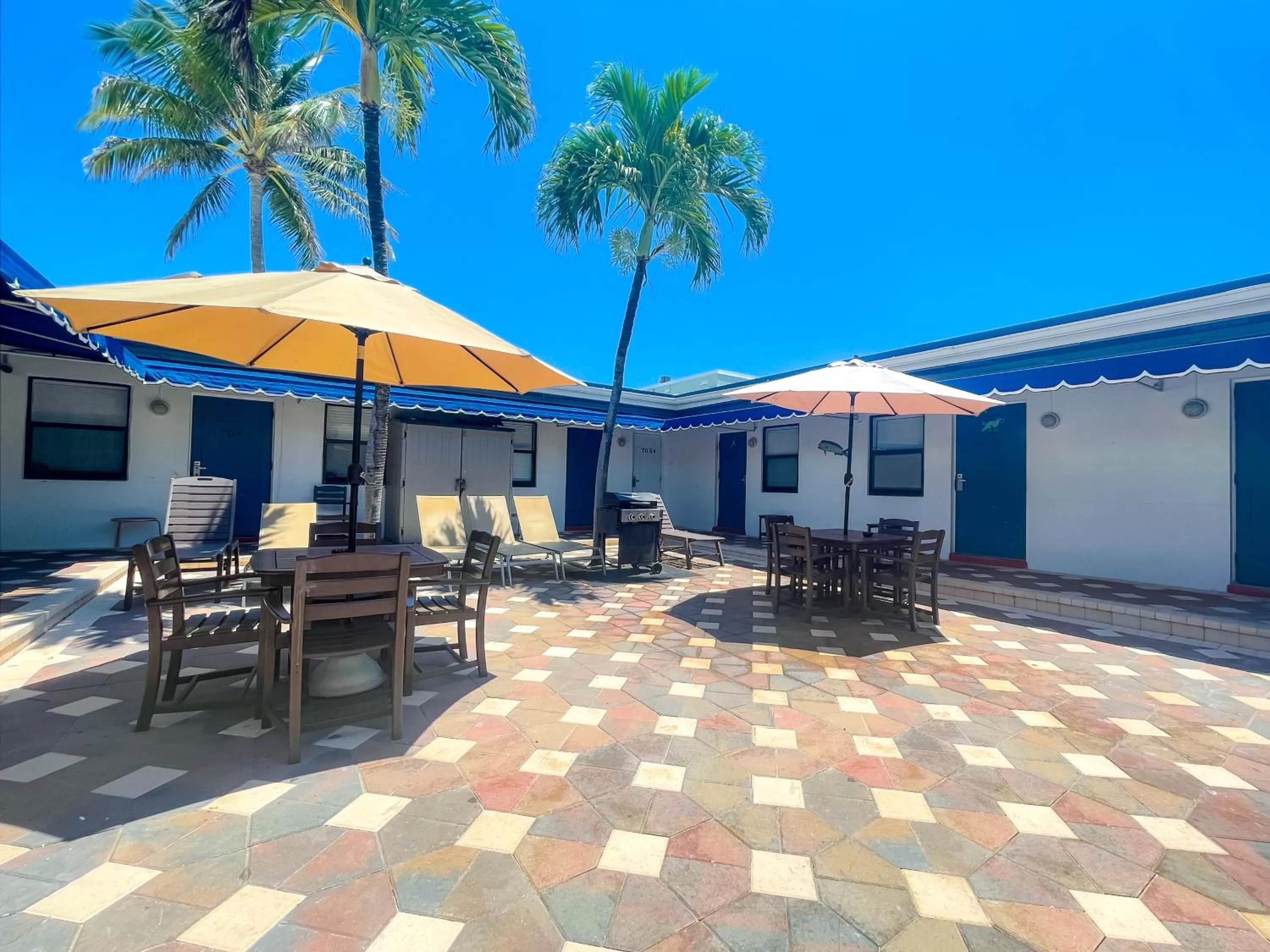 Property building in Ocean Villas