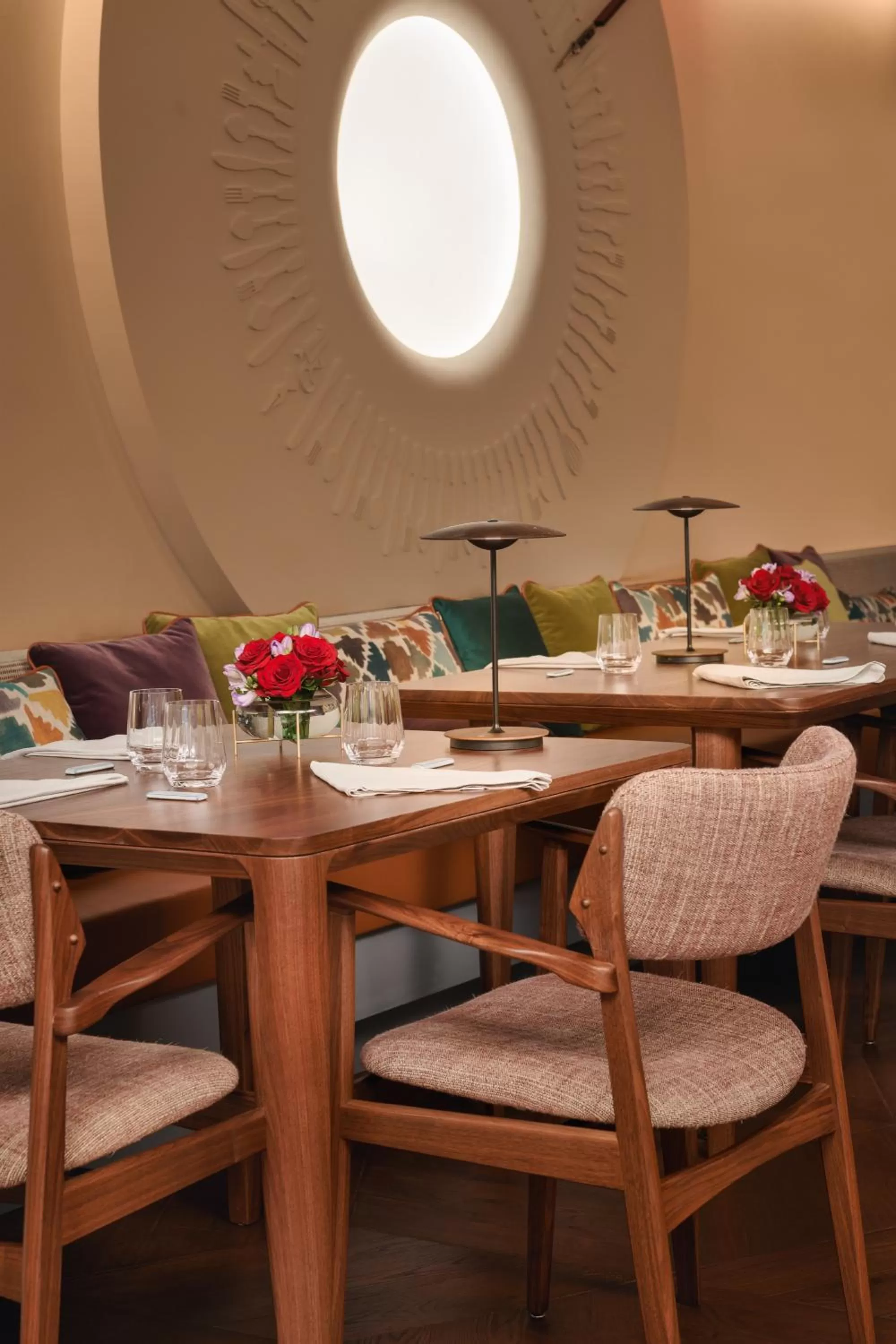 Restaurant/places to eat in Bairro Alto Hotel